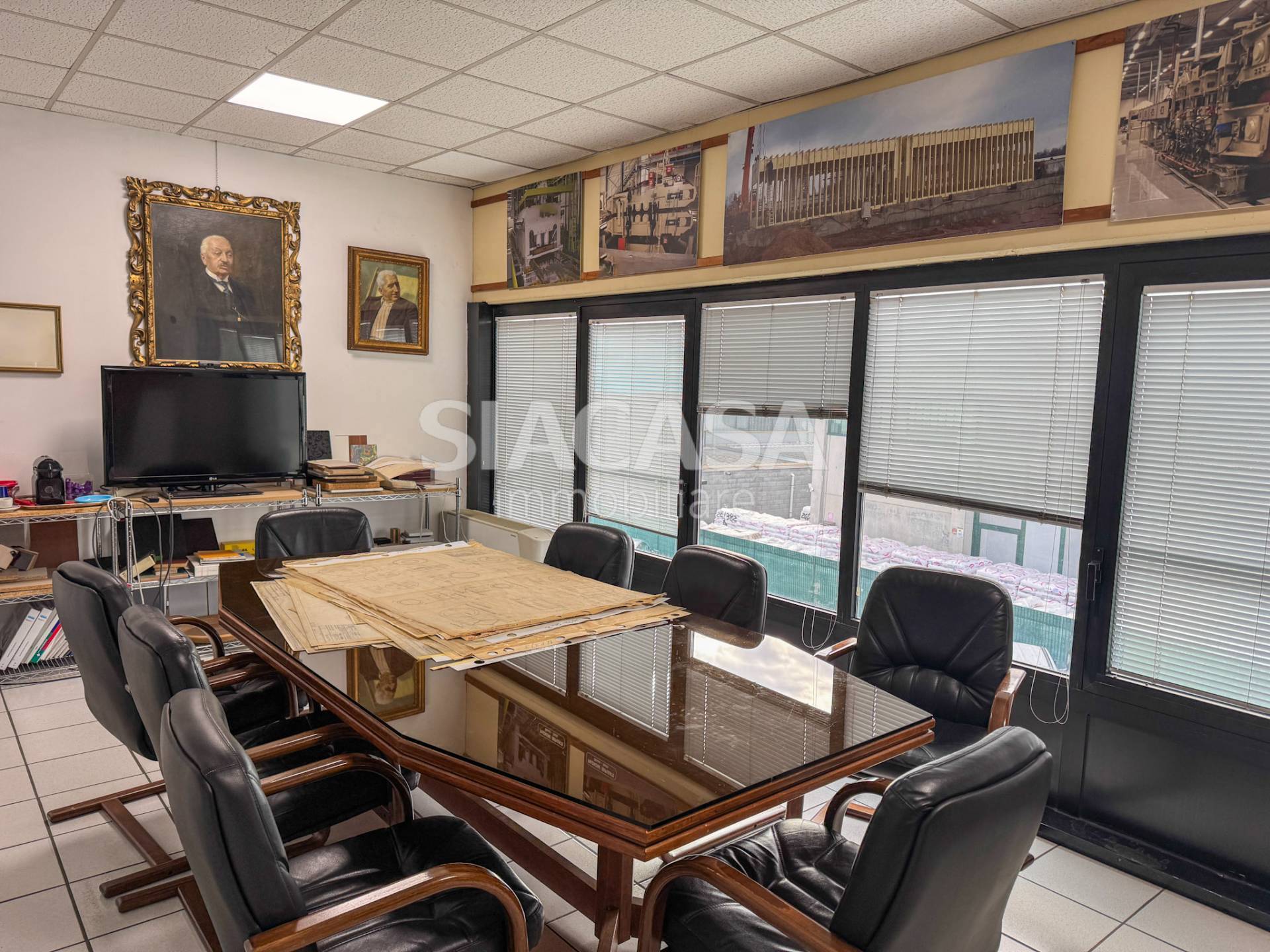 Capannoni in vendita a Vimercate