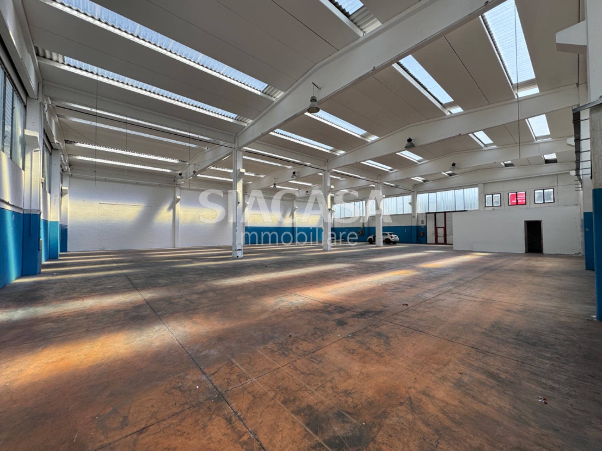 Capannoni in vendita a Trezzo sull'Adda