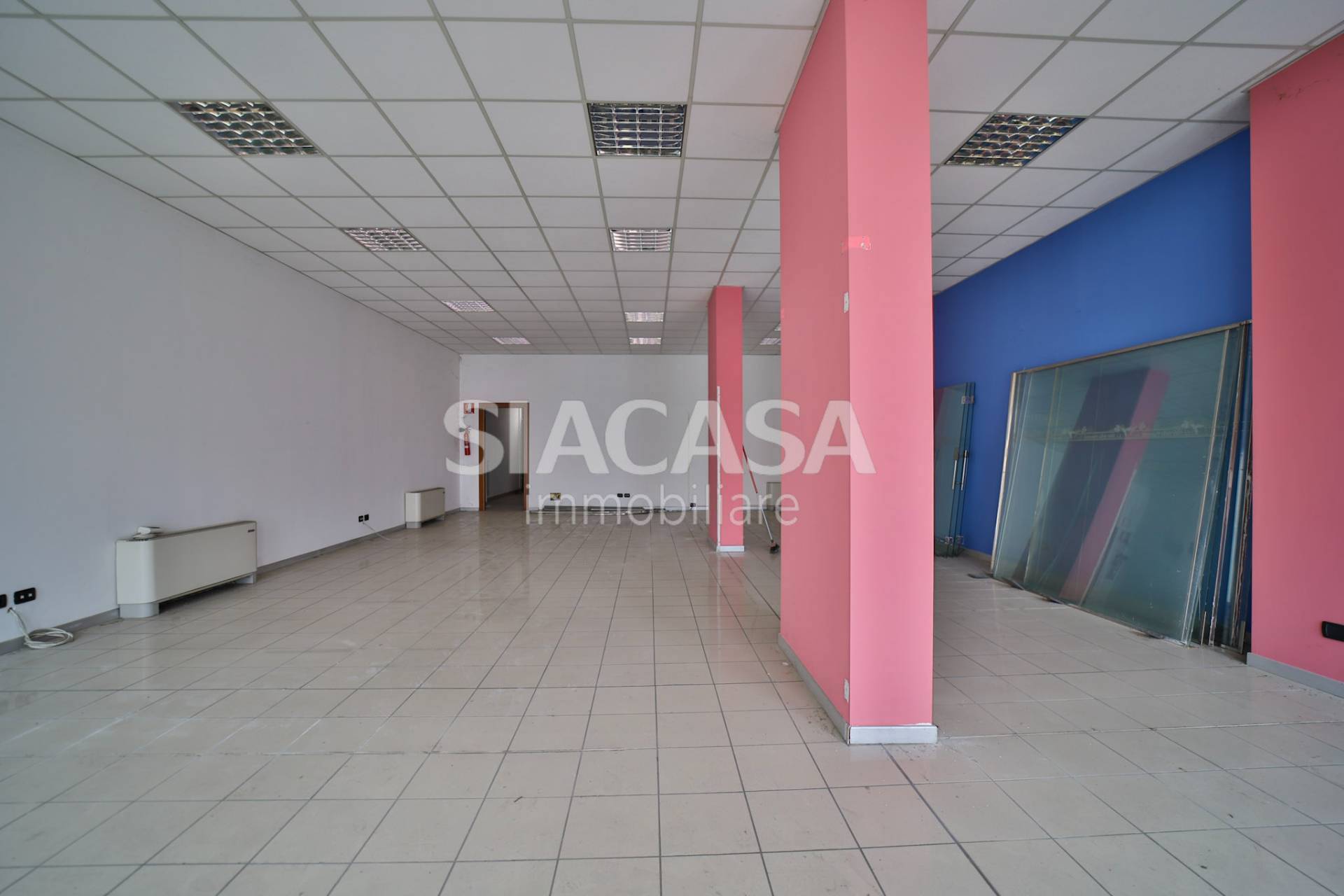 Uffici in vendita a Carnate