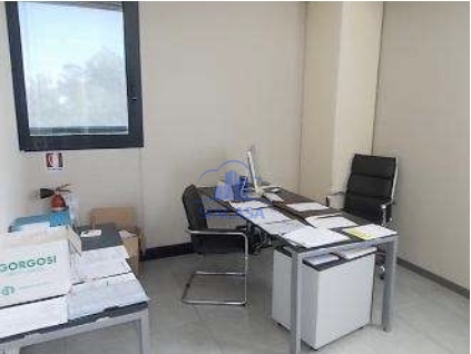 Capannoni in vendita a Villasanta