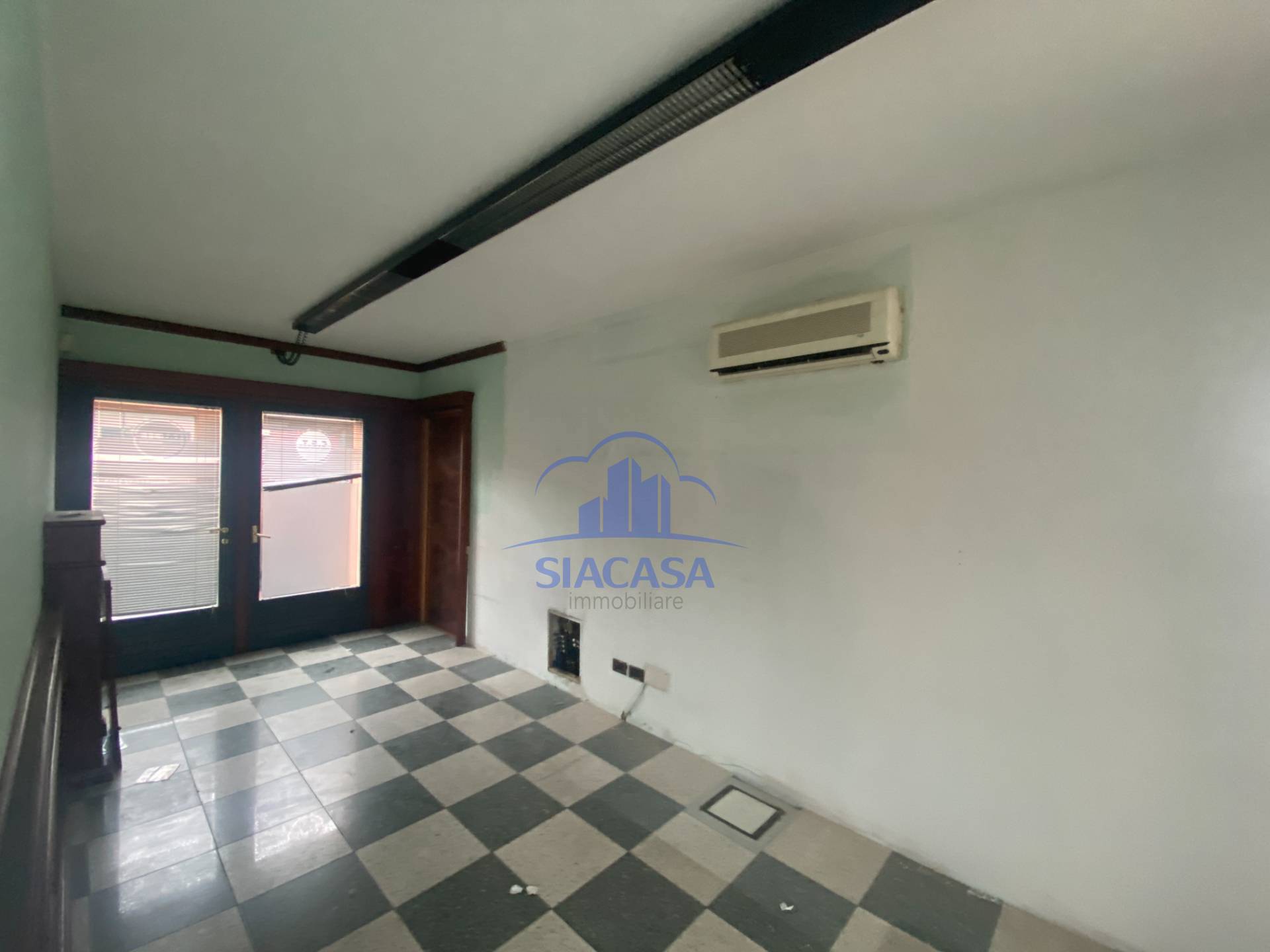 Uffici in vendita a Cavenago di Brianza