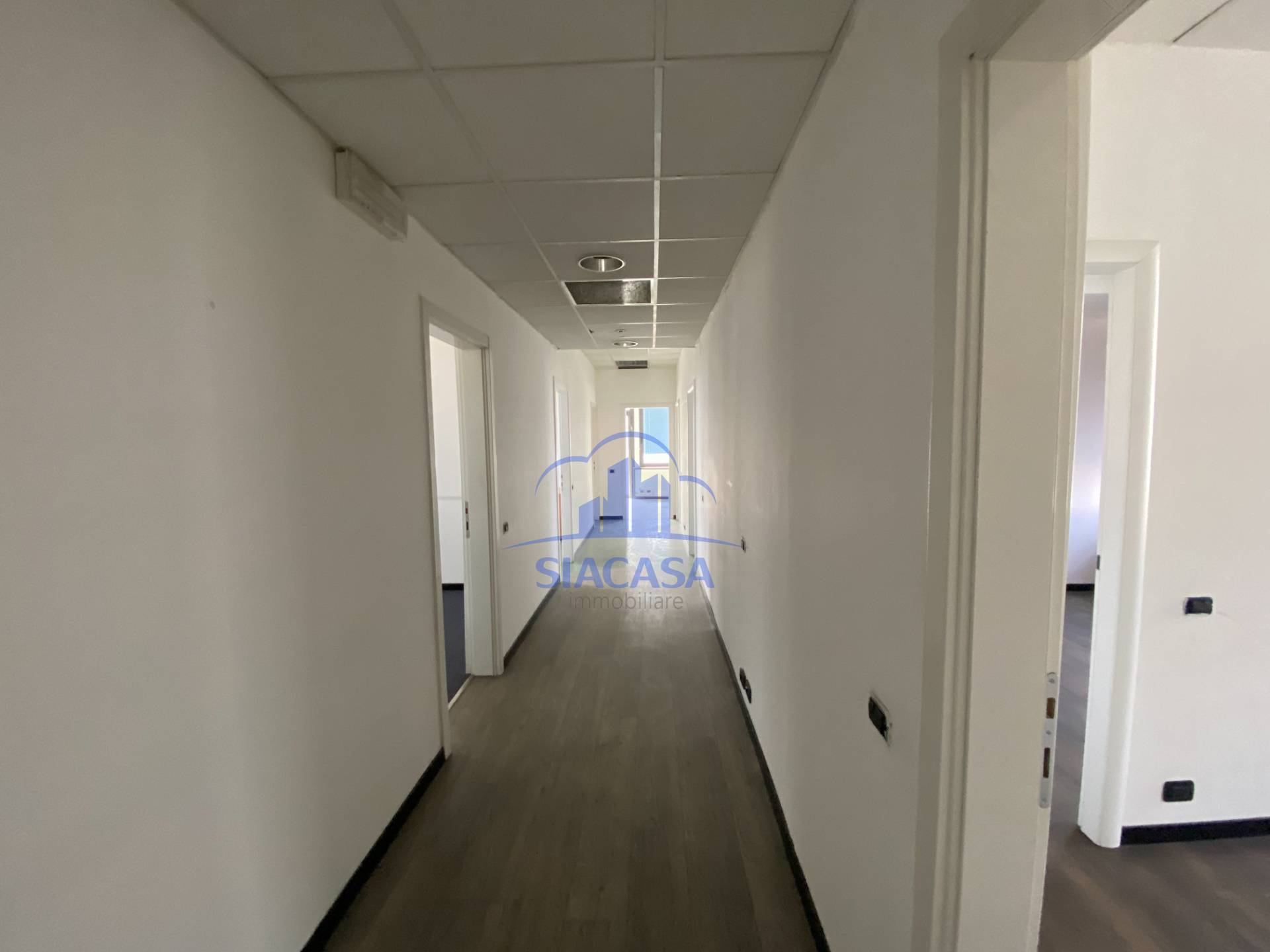 Uffici in affitto a Caponago