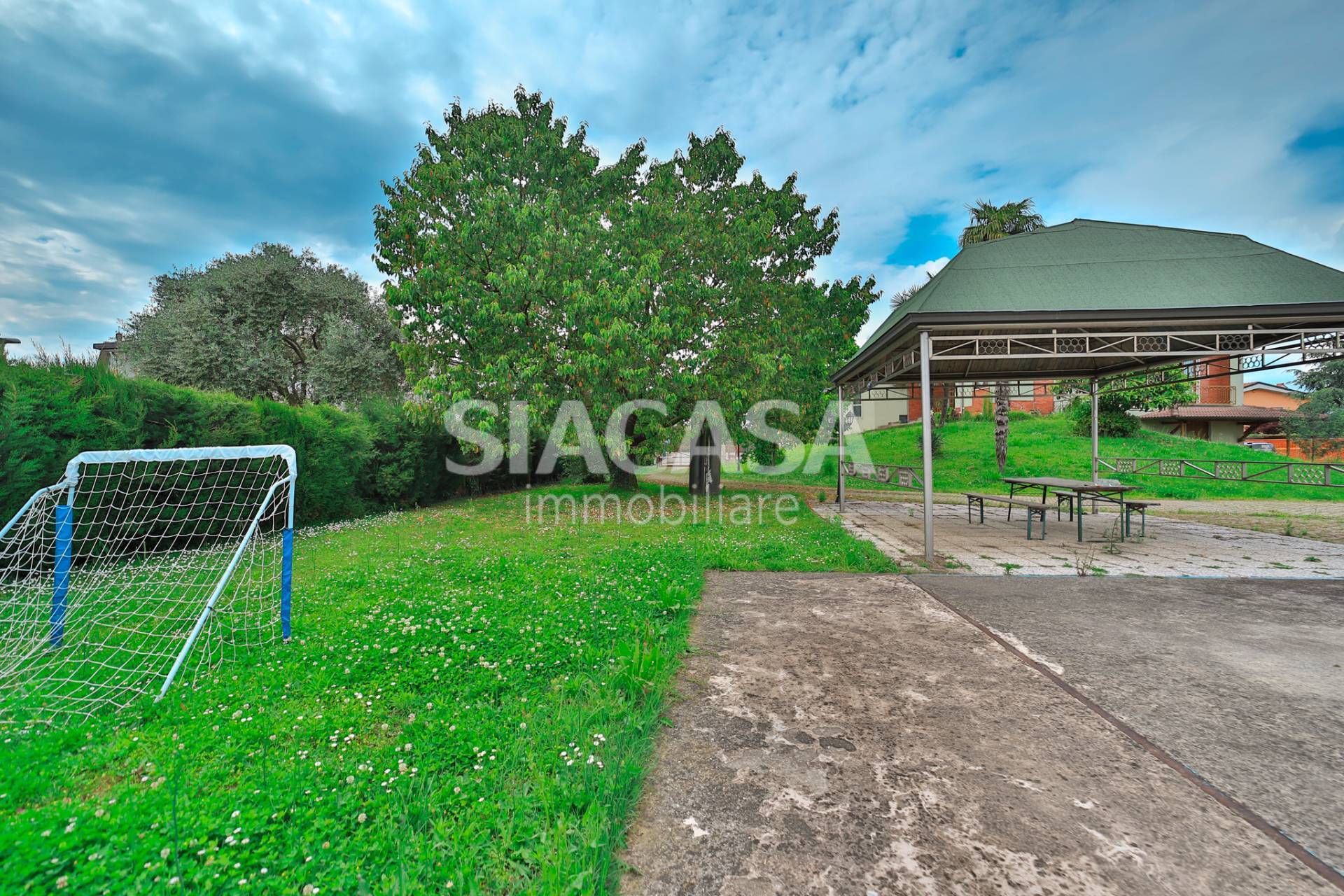 villa in vendita a Cornate d'Adda