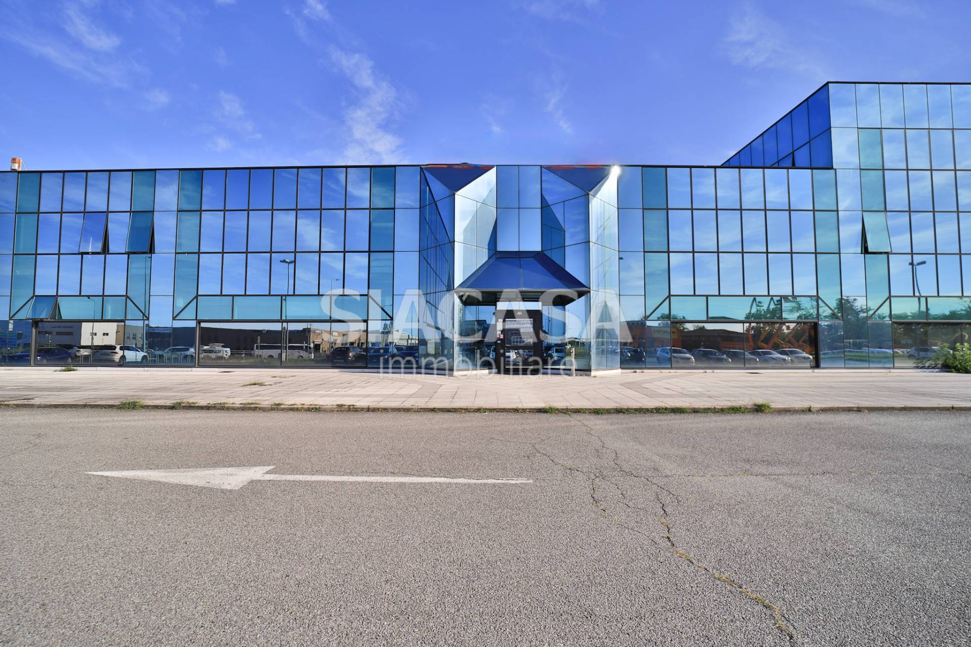 Uffici in affitto a Mezzago