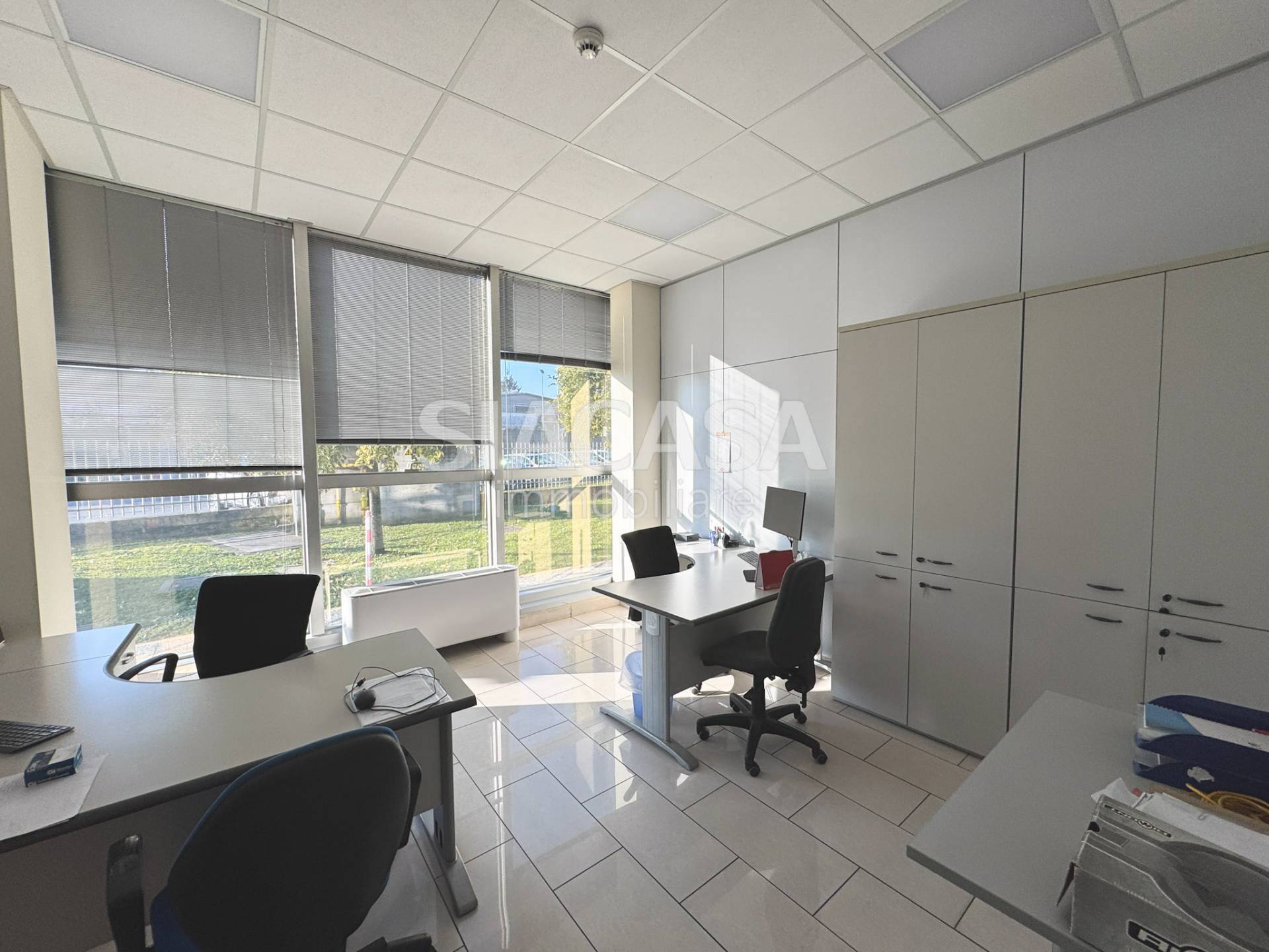 Capannoni in affitto a Mezzago