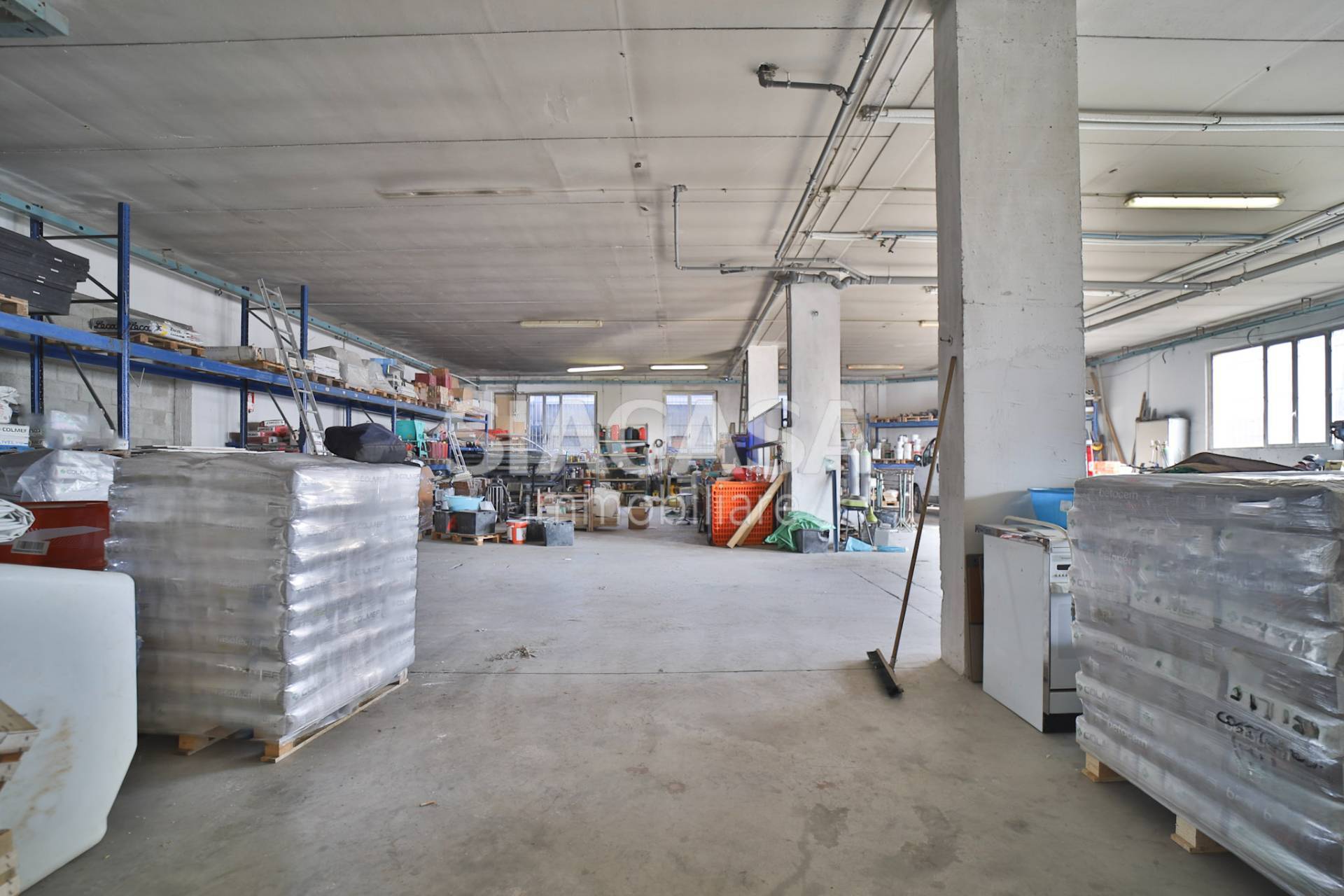 Capannoni in affitto a Cologno Monzese