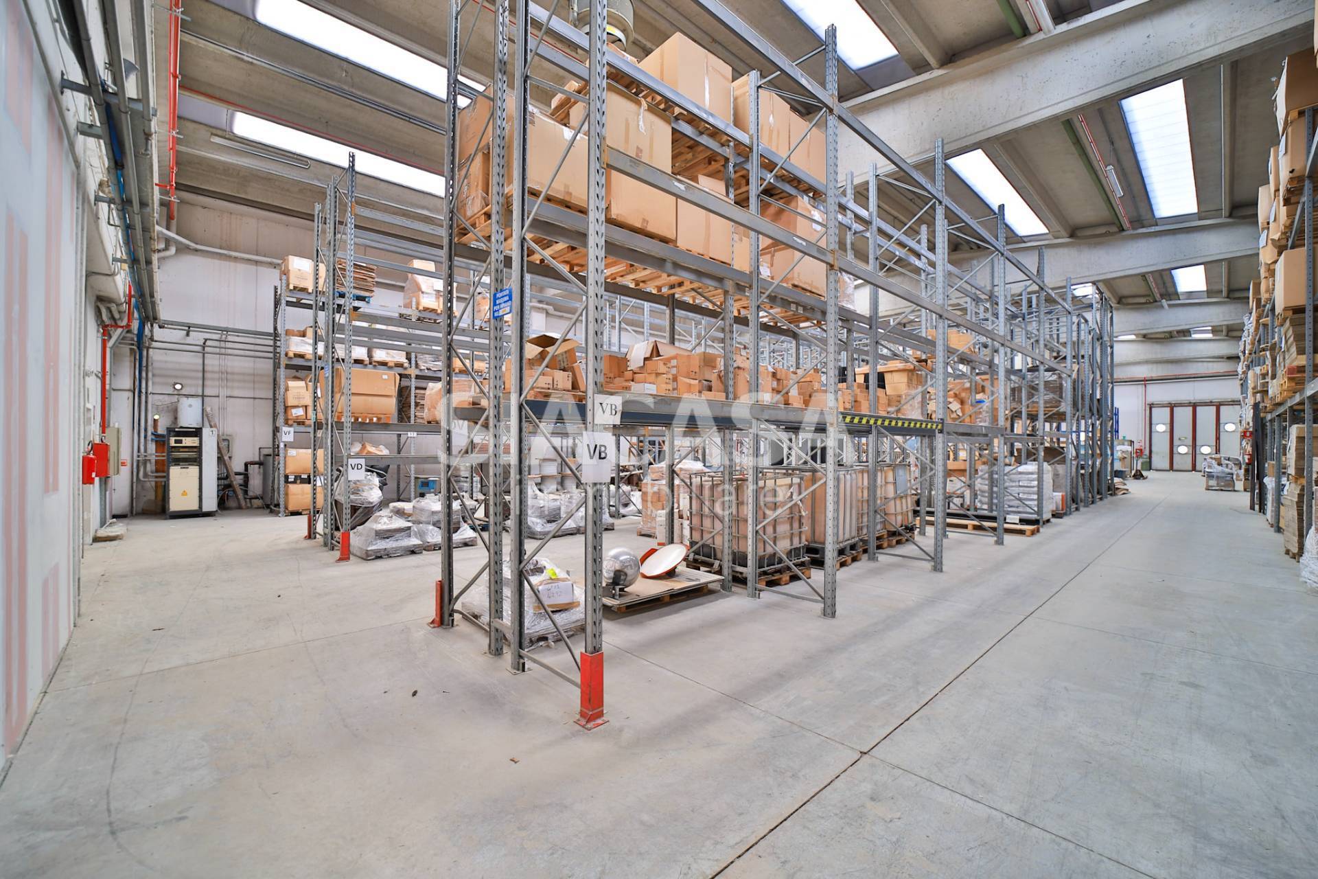 Capannoni in affitto a Liscate