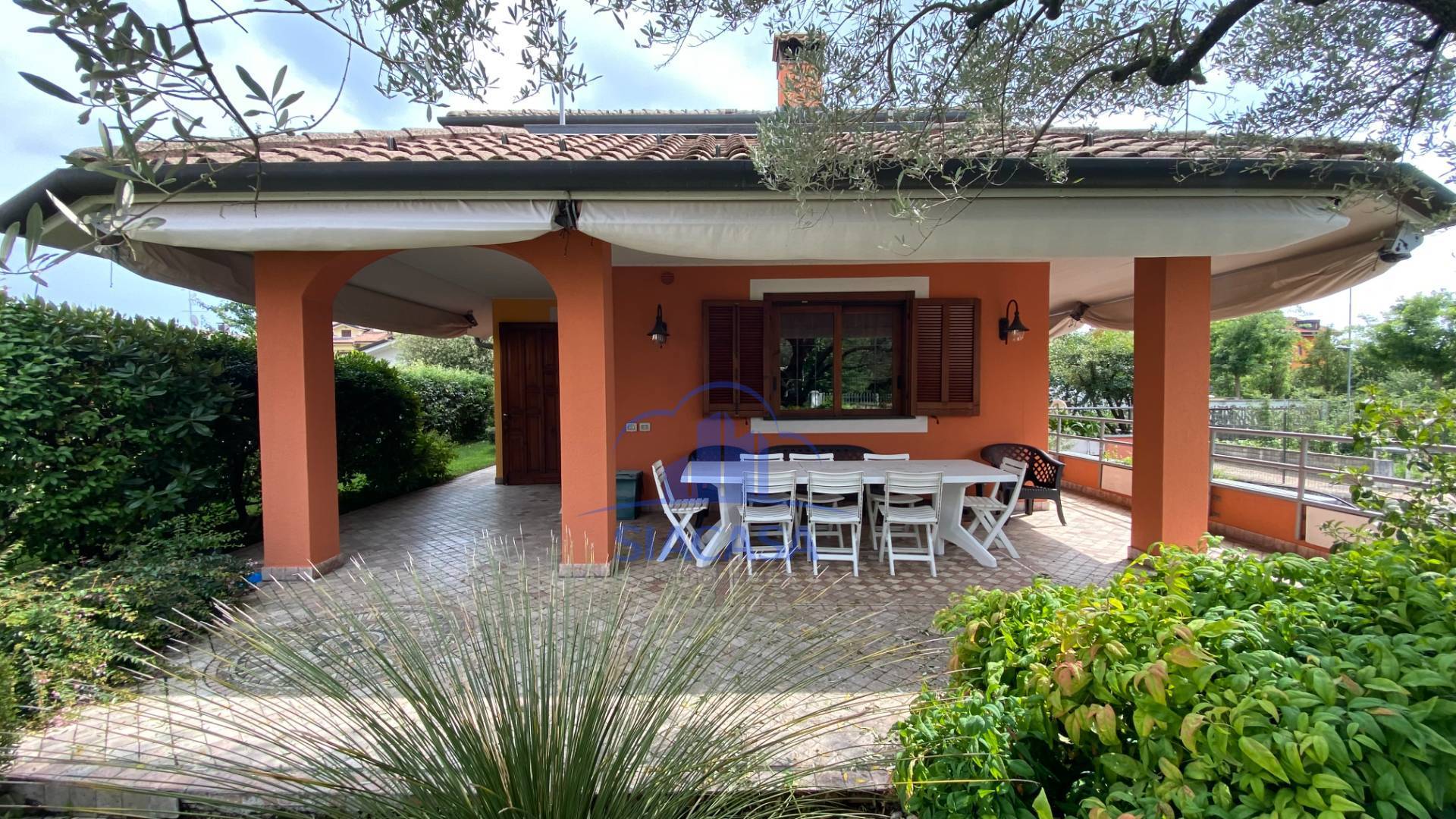 Ville Singole in vendita a Mezzago