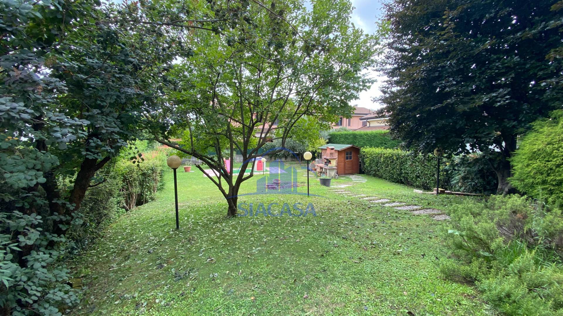 Ville Singole in vendita a Mezzago