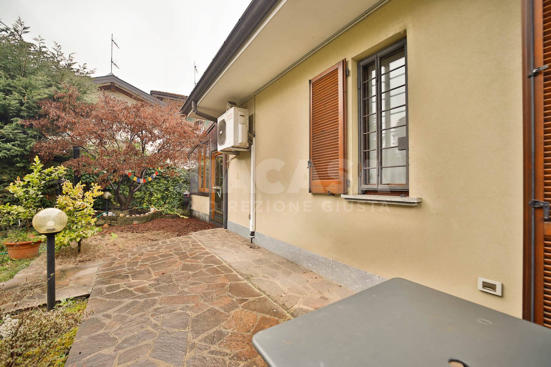 Trilocali in vendita a Lomagna