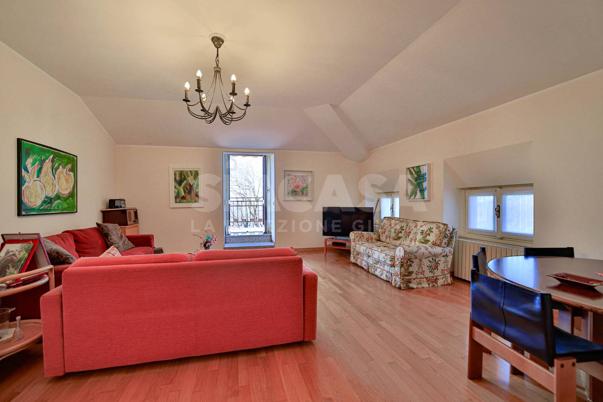 Appartamento in vendita a Montevecchia