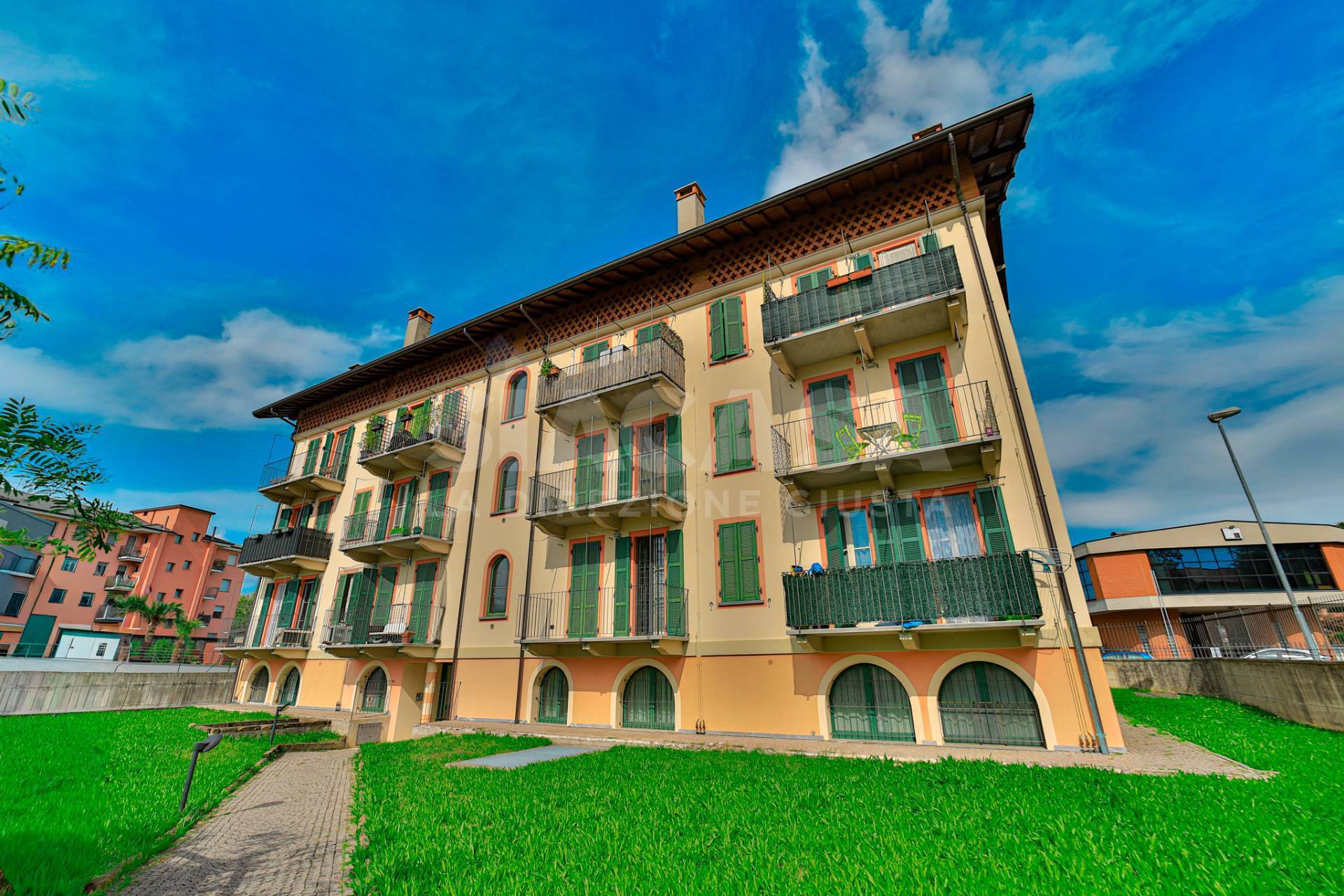 Appartamento in vendita a Cornate d'Adda