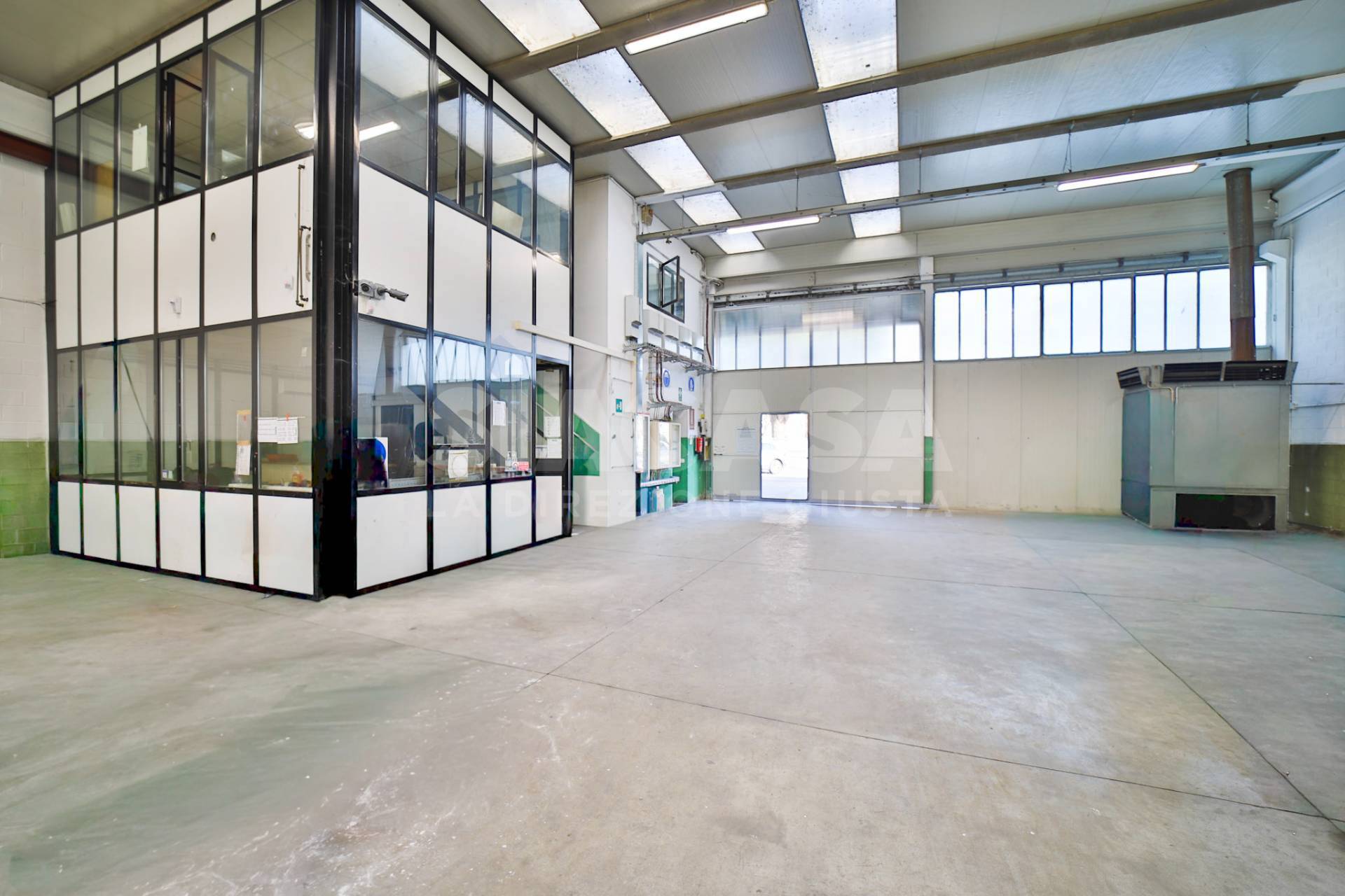 Capannoni in affitto a Ronco Briantino