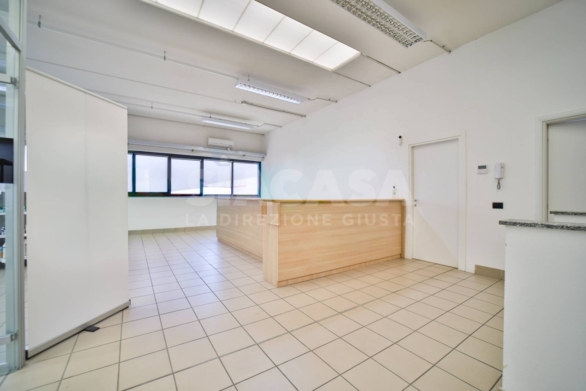 Capannoni in vendita a Vimercate