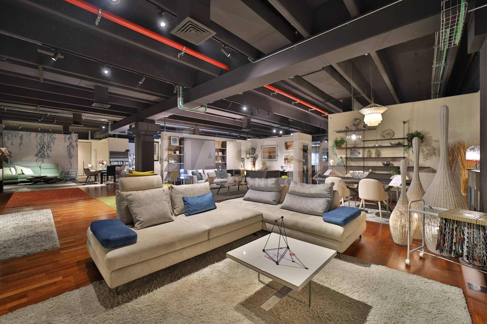 Negozi in vendita a Cernusco sul Naviglio