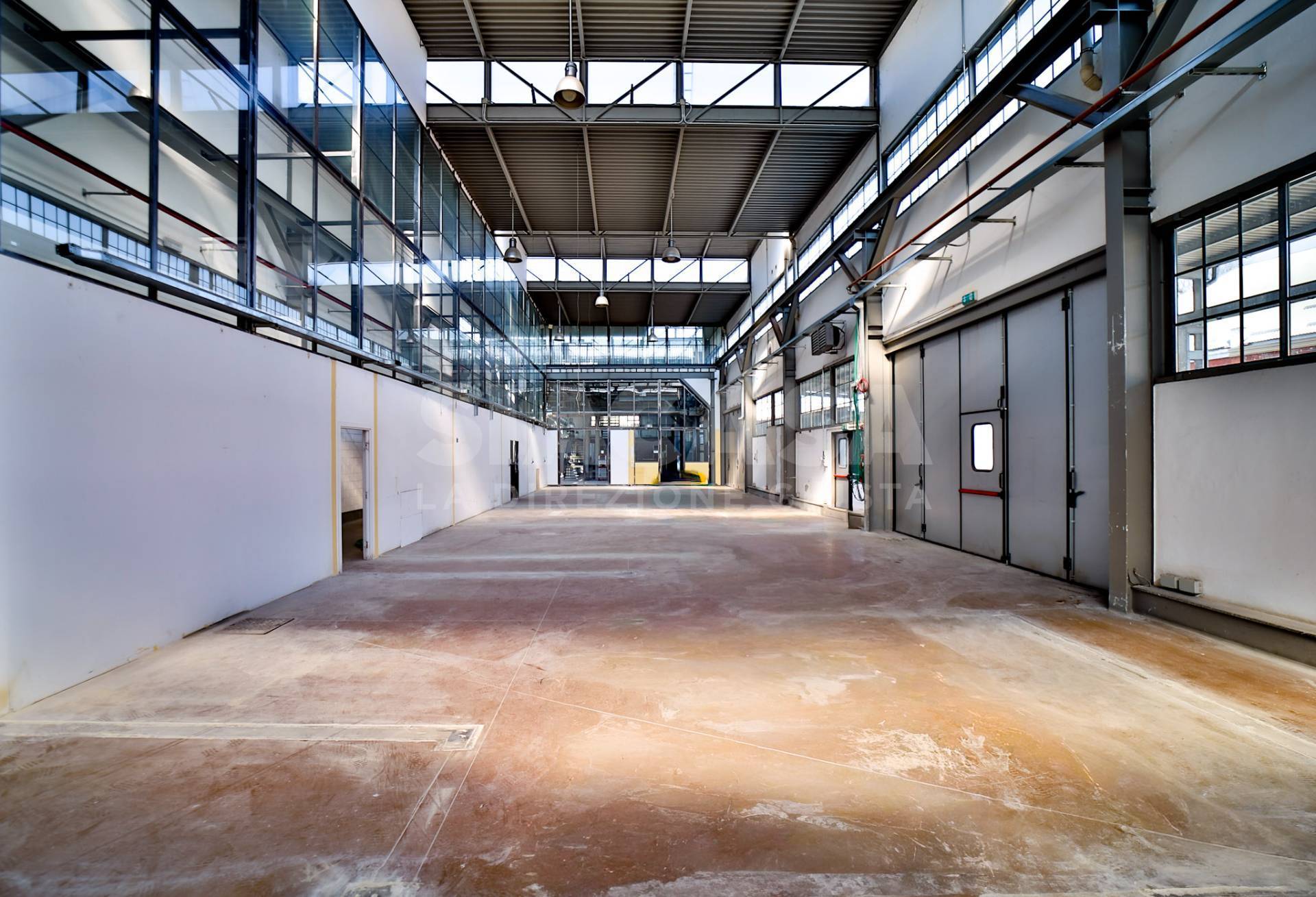 Capannoni in affitto a Milano, Lambrate