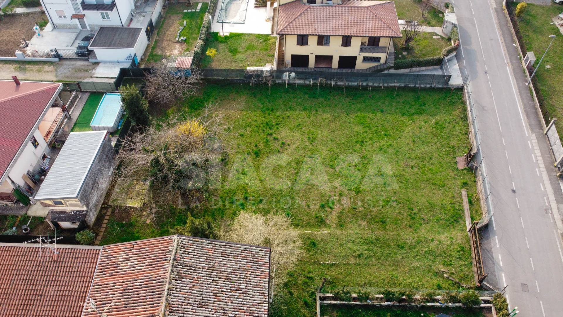 Terreni Residenziali in vendita a Brembate