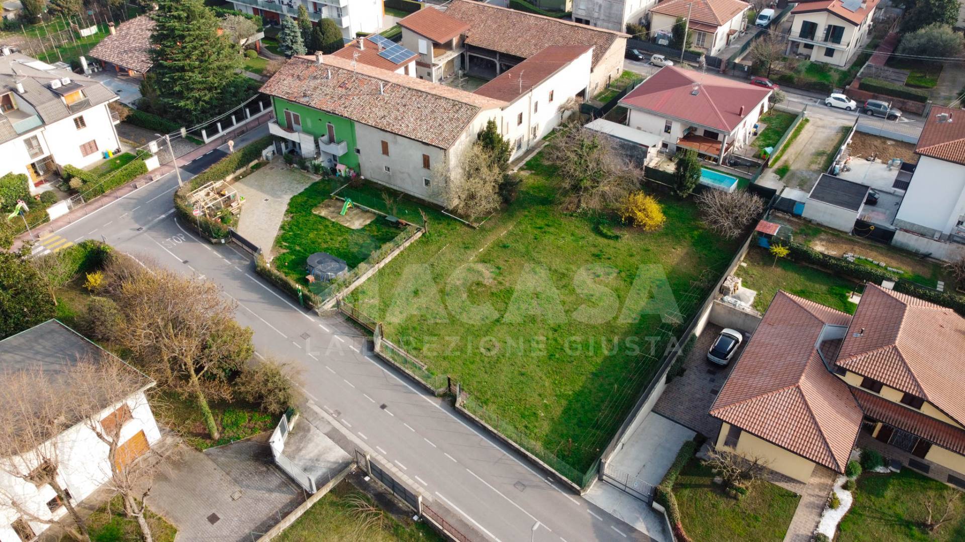 Terreni Residenziali in vendita a Brembate