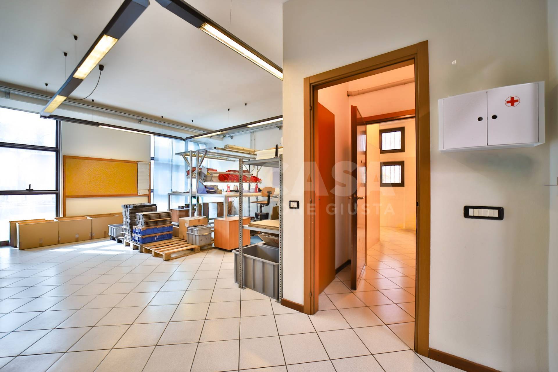 Capannoni in vendita a Agrate Brianza