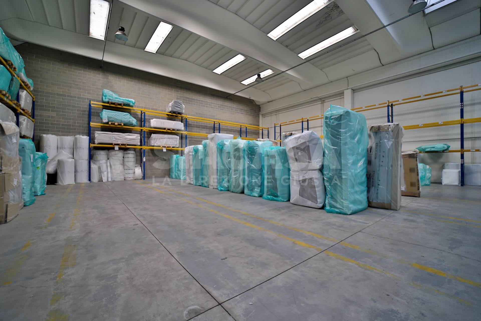 Capannoni in affitto a Trezzo sull'Adda