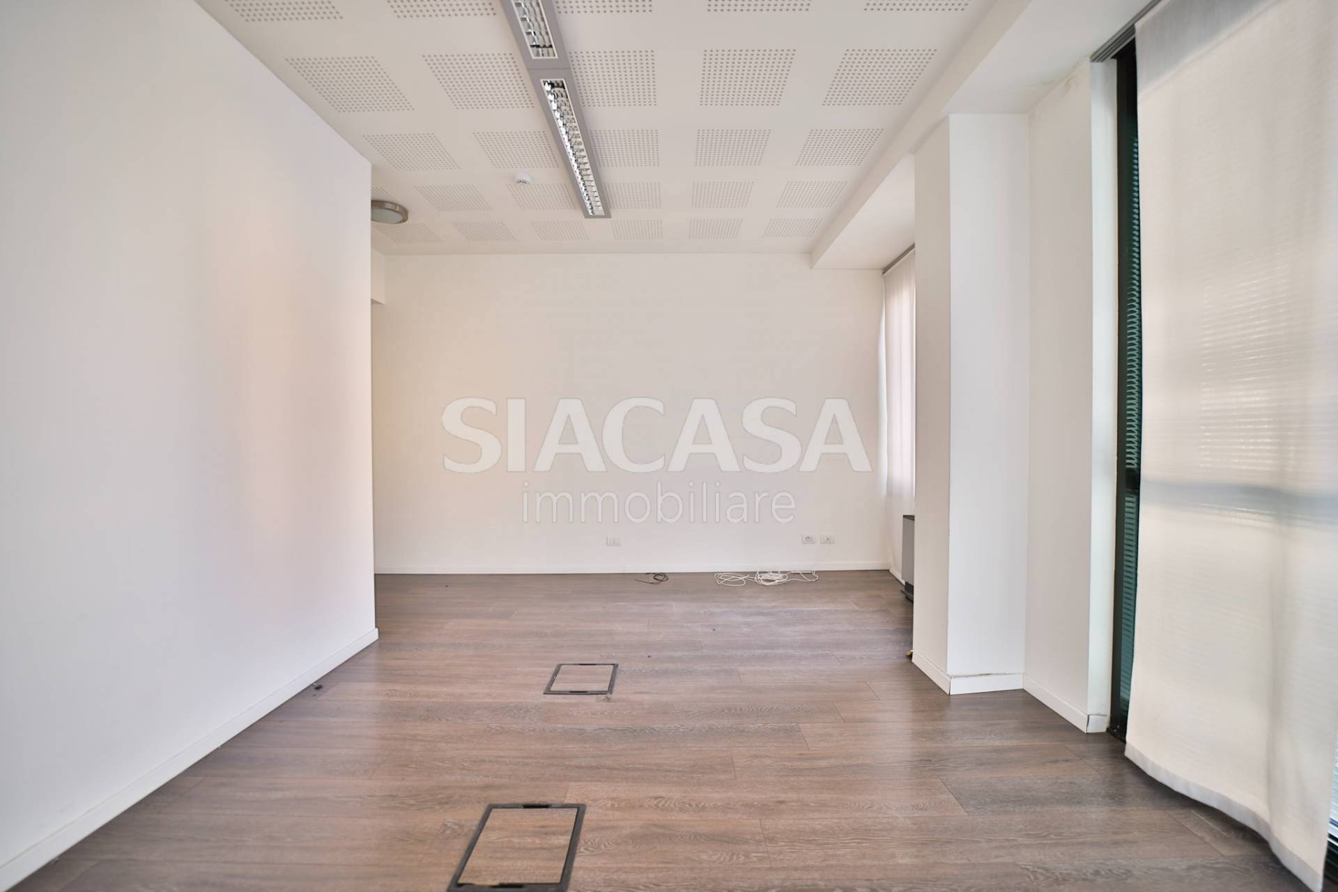 Uffici in vendita a Vimercate