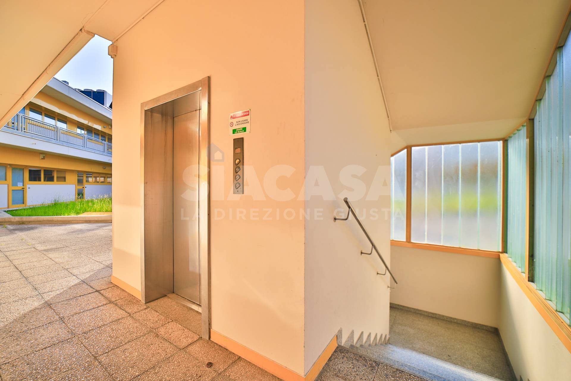 Uffici in vendita a Busnago
