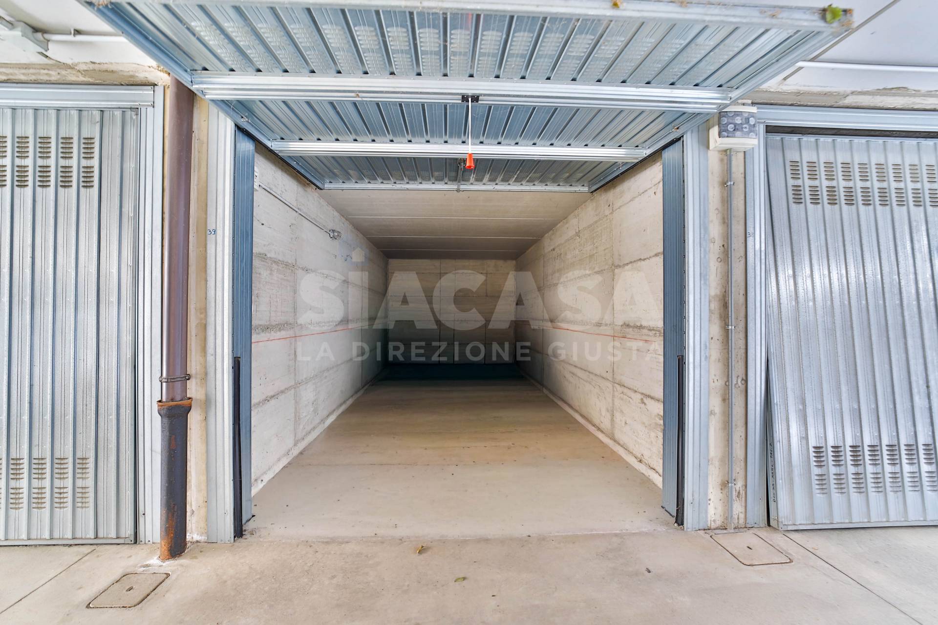 Box / posti auto in vendita a Sulbiate