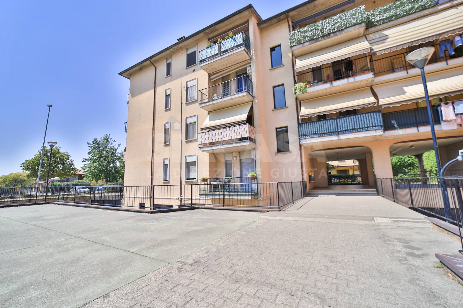 Trilocali in vendita a Roncello