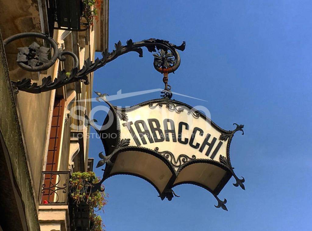 Attivit commerciale in vendita a Cagliari