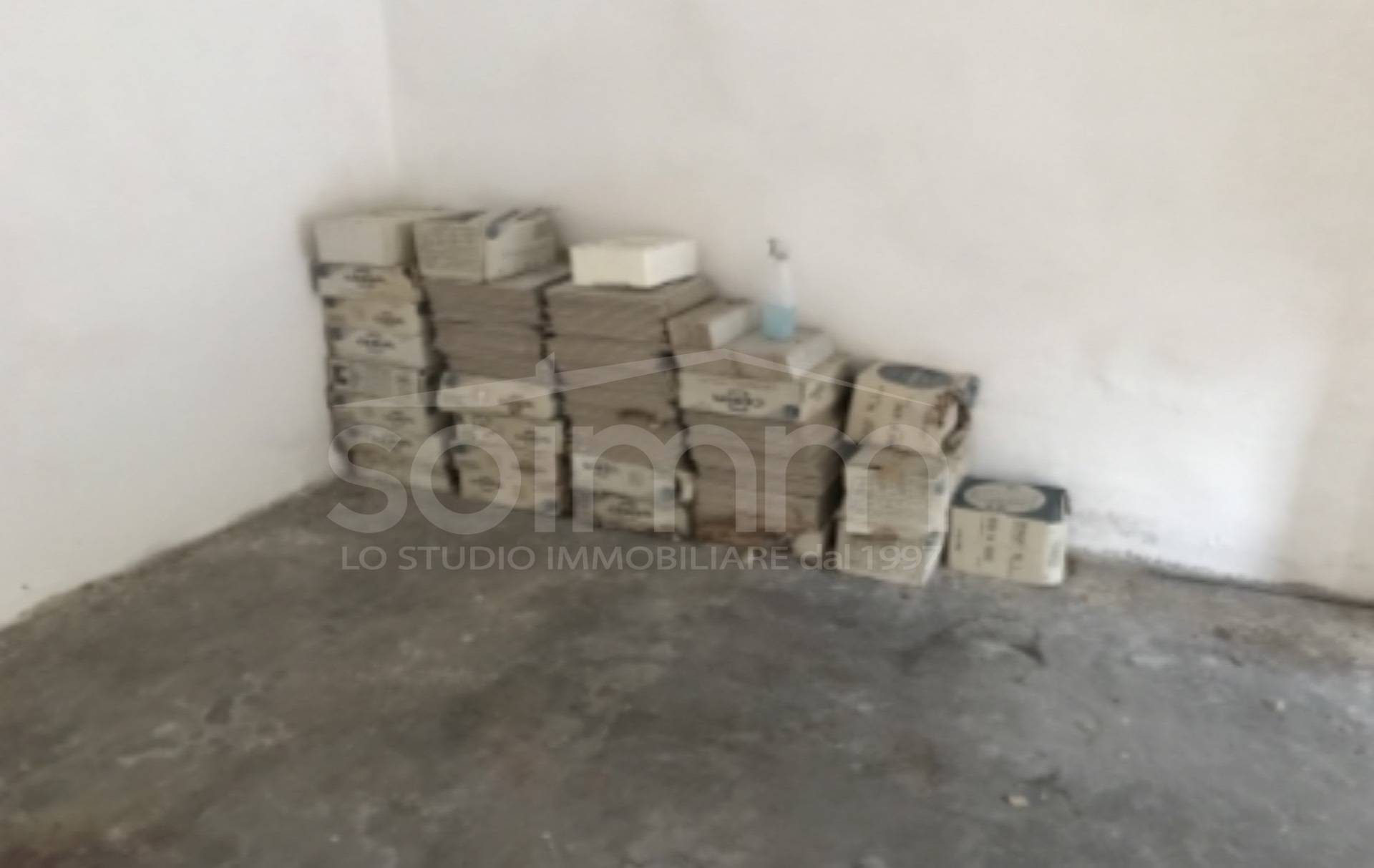 Box o garage in affitto a Cagliari