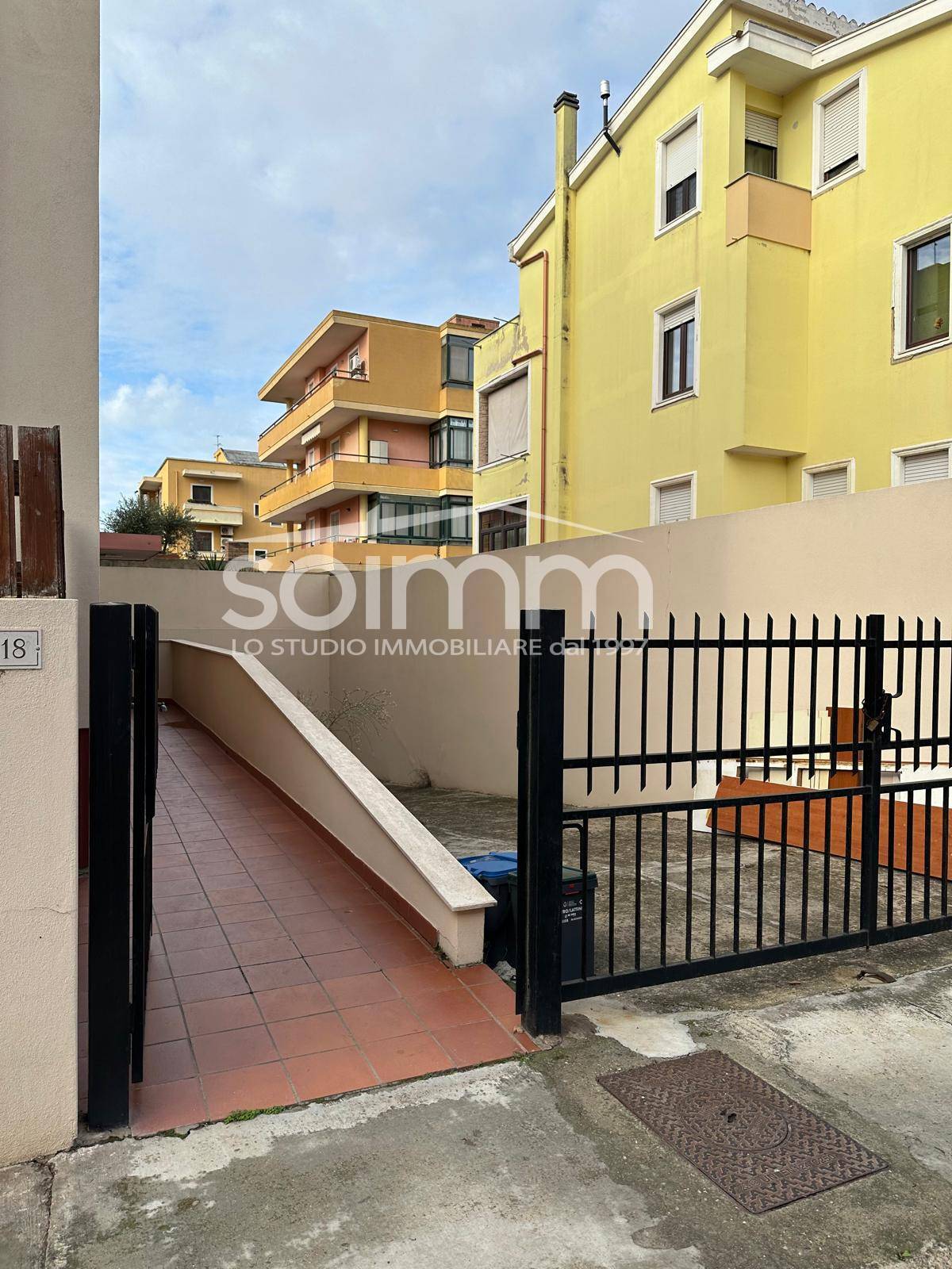 Magazzino in vendita a Quartu Sant'Elena