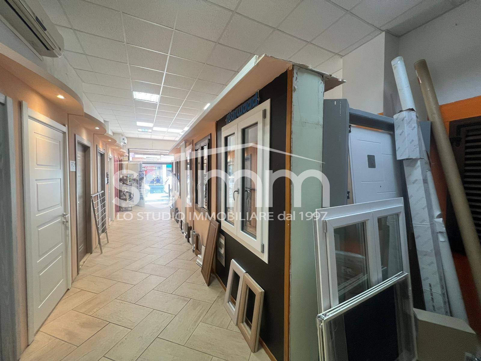 Locale commerciale in vendita a Cagliari