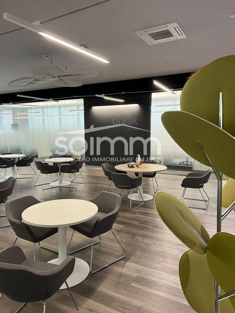 Capannone Commerciale in vendita a Sestu