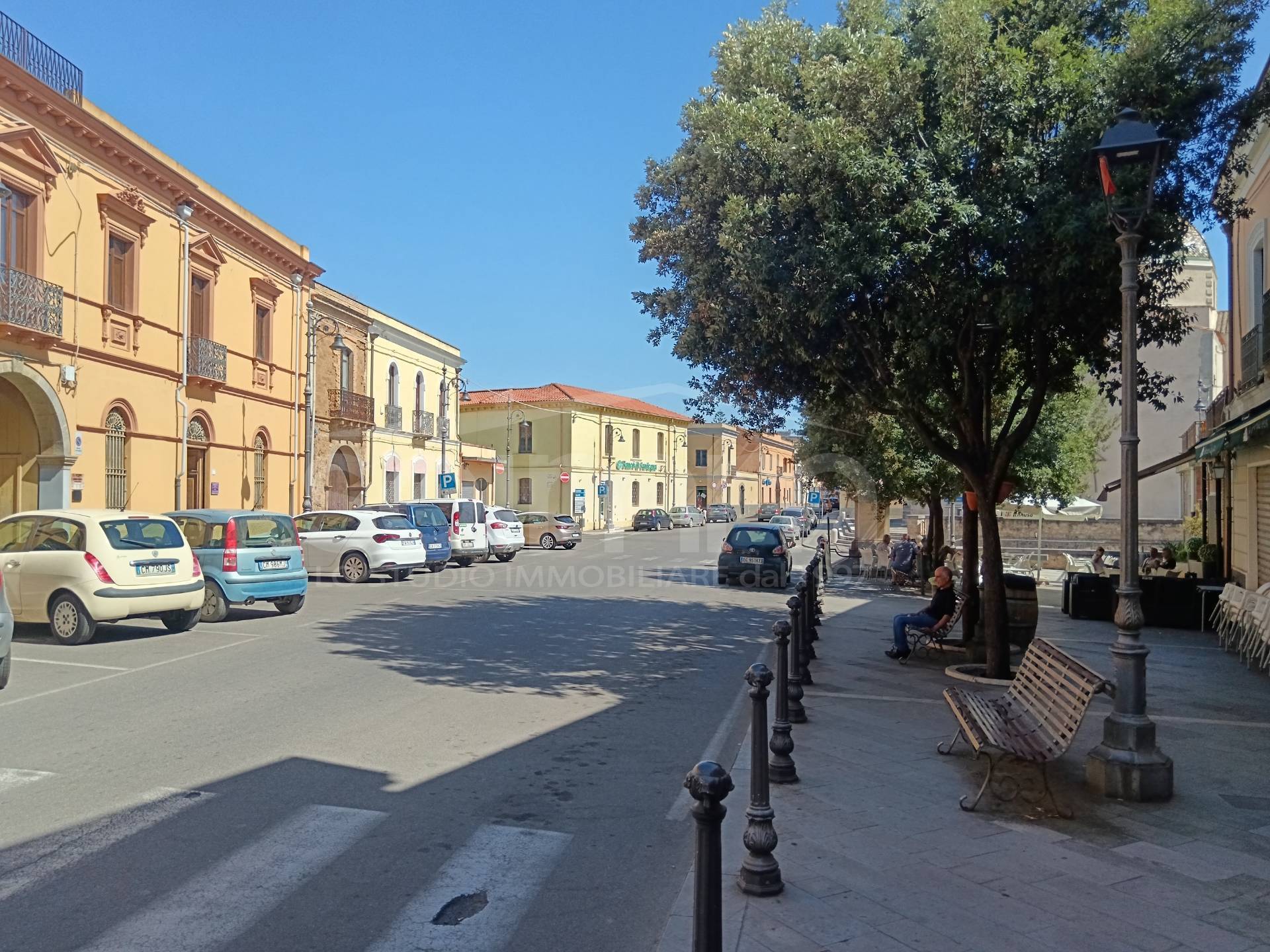 Locale commerciale in vendita a Serramanna