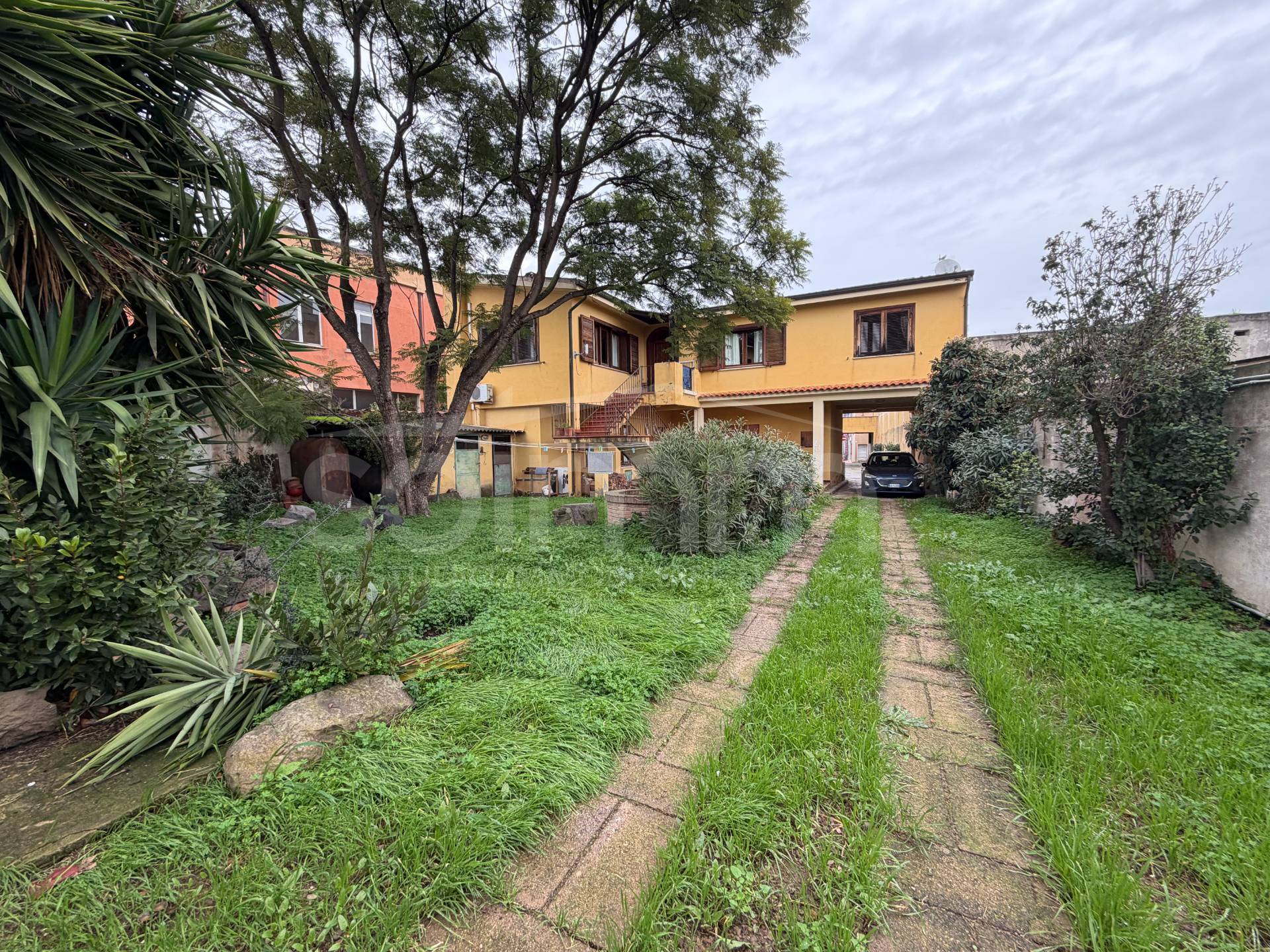 Appartamento in vendita a Uta