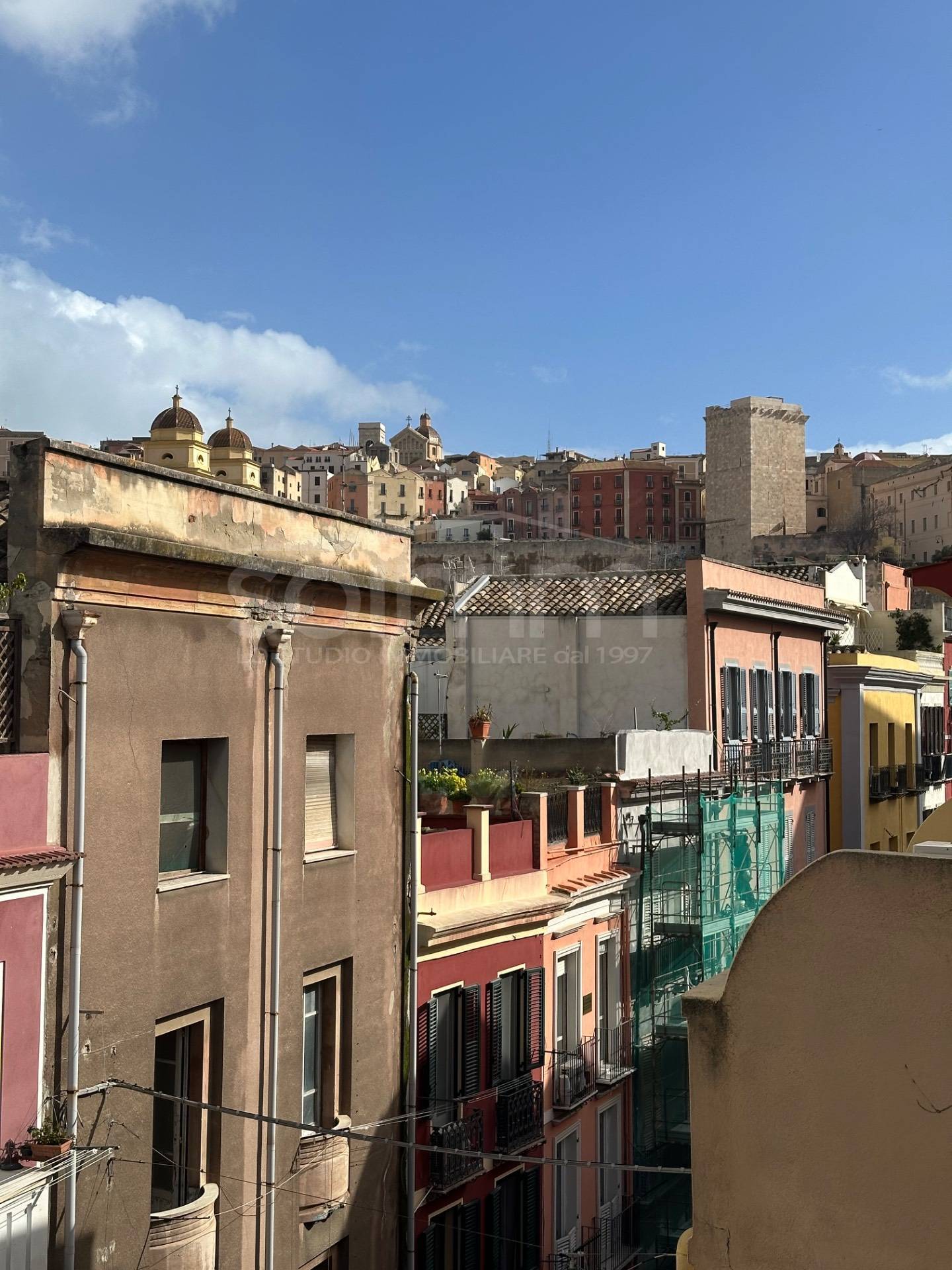 Appartamento in vendita a Cagliari