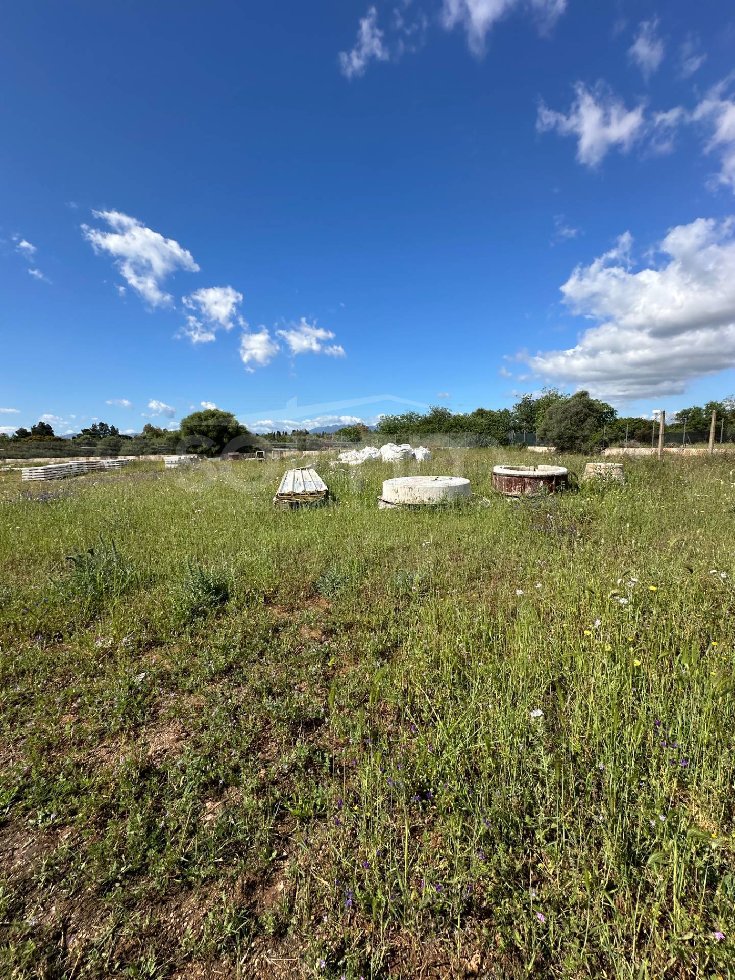 Terreno Edificabile in vendita a Elmas