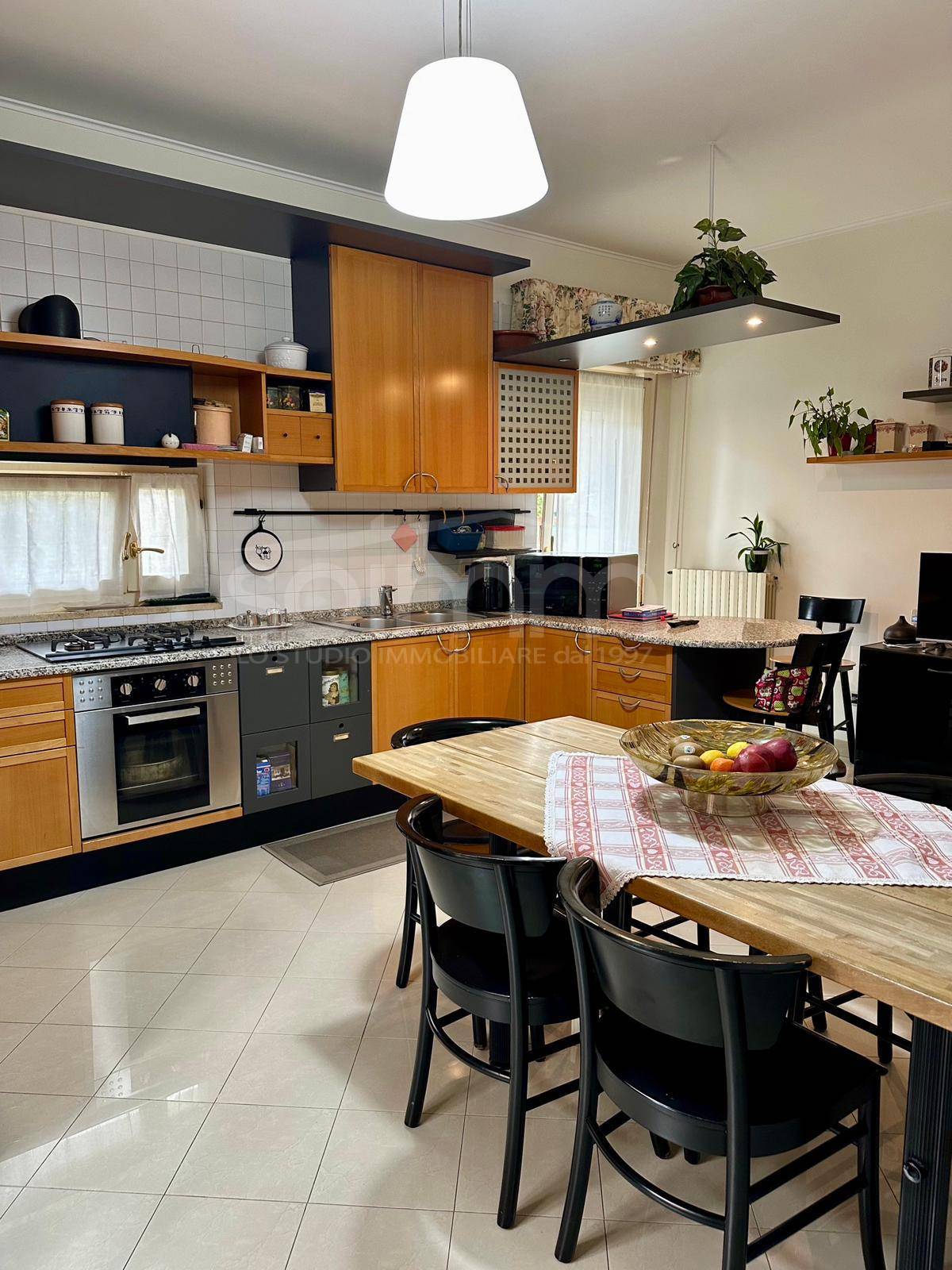 Villa Bifamiliare in vendita a Cagliari