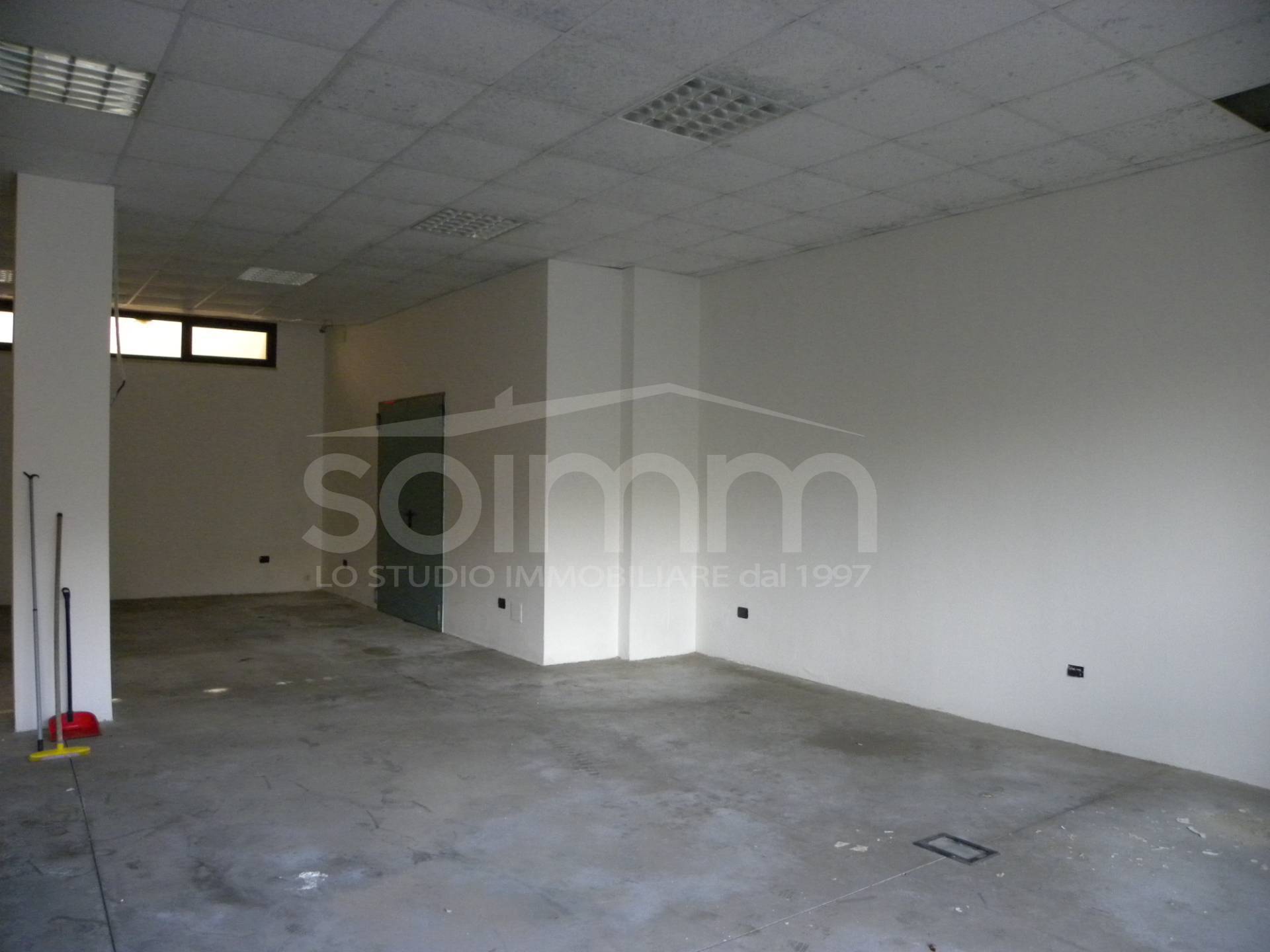 Magazzino in vendita a Cagliari