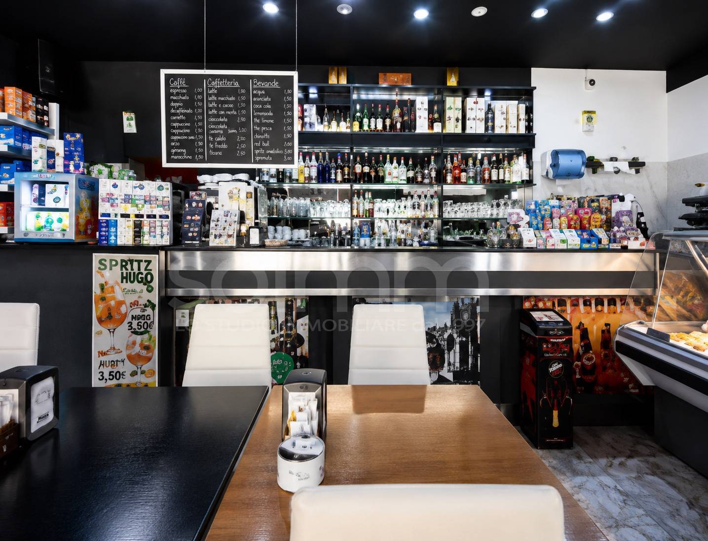Locale commerciale in vendita a Cagliari