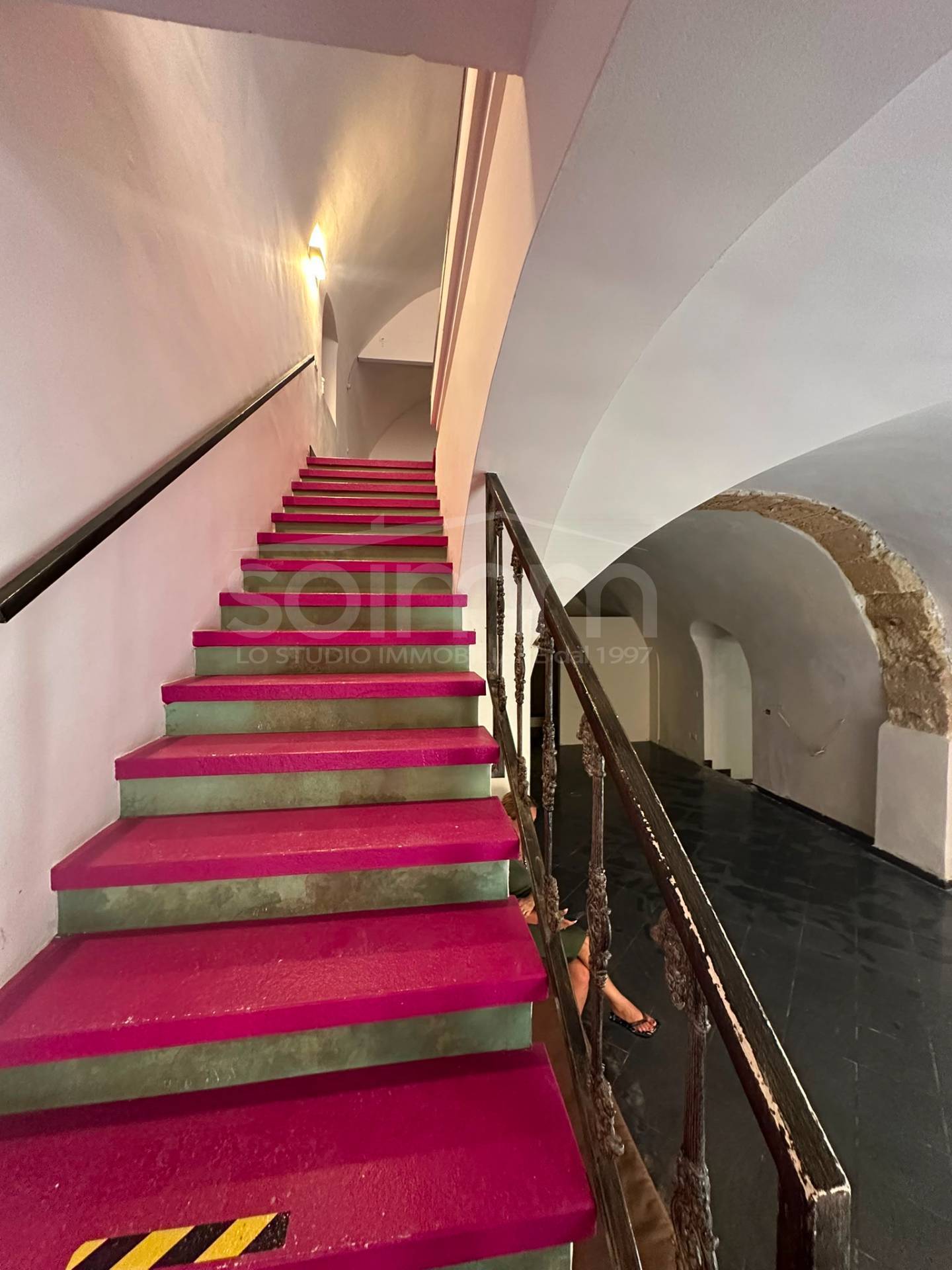 Locale commerciale in affitto a Cagliari