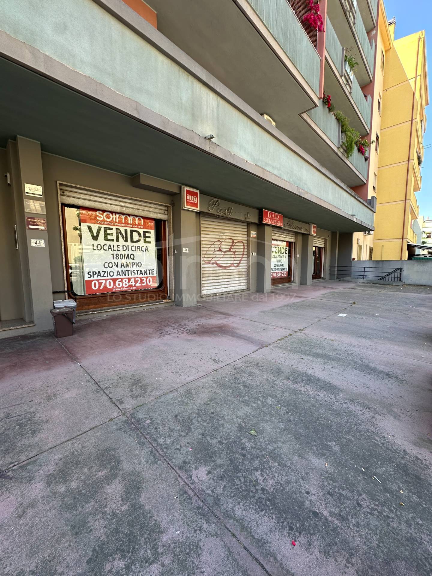 Locale commerciale in vendita a Quartu Sant'Elena
