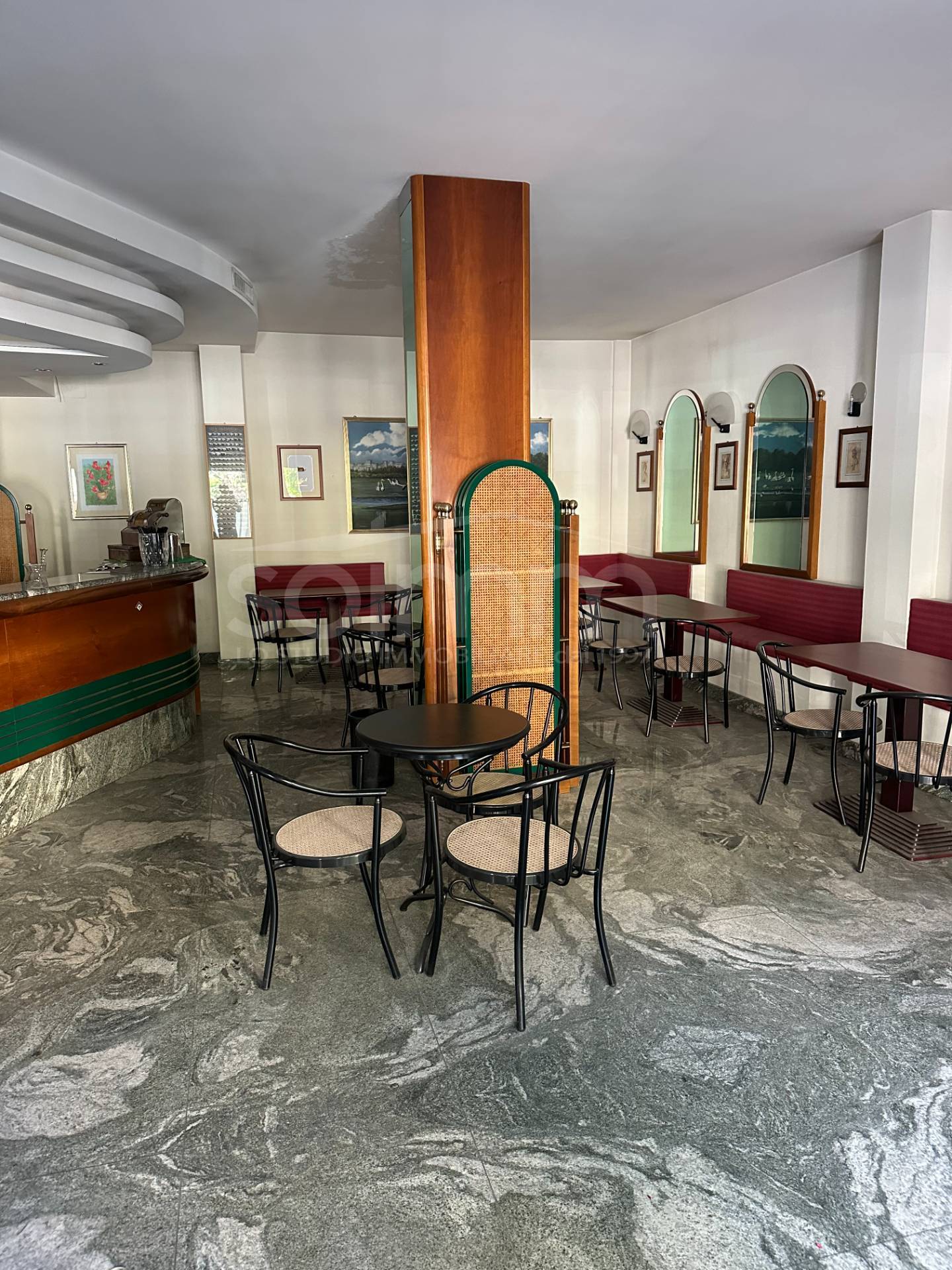 Locale commerciale in vendita a Quartu Sant'Elena