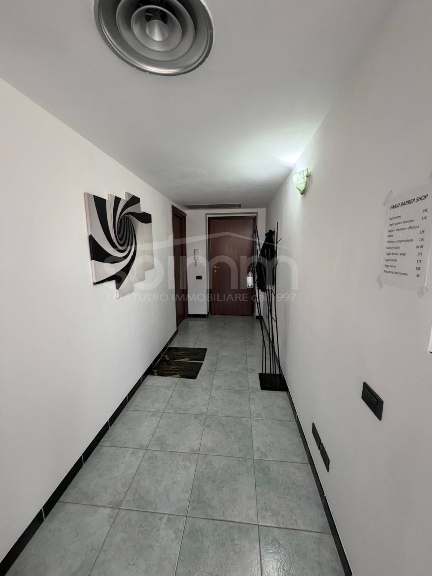 Locale commerciale in vendita a Cagliari