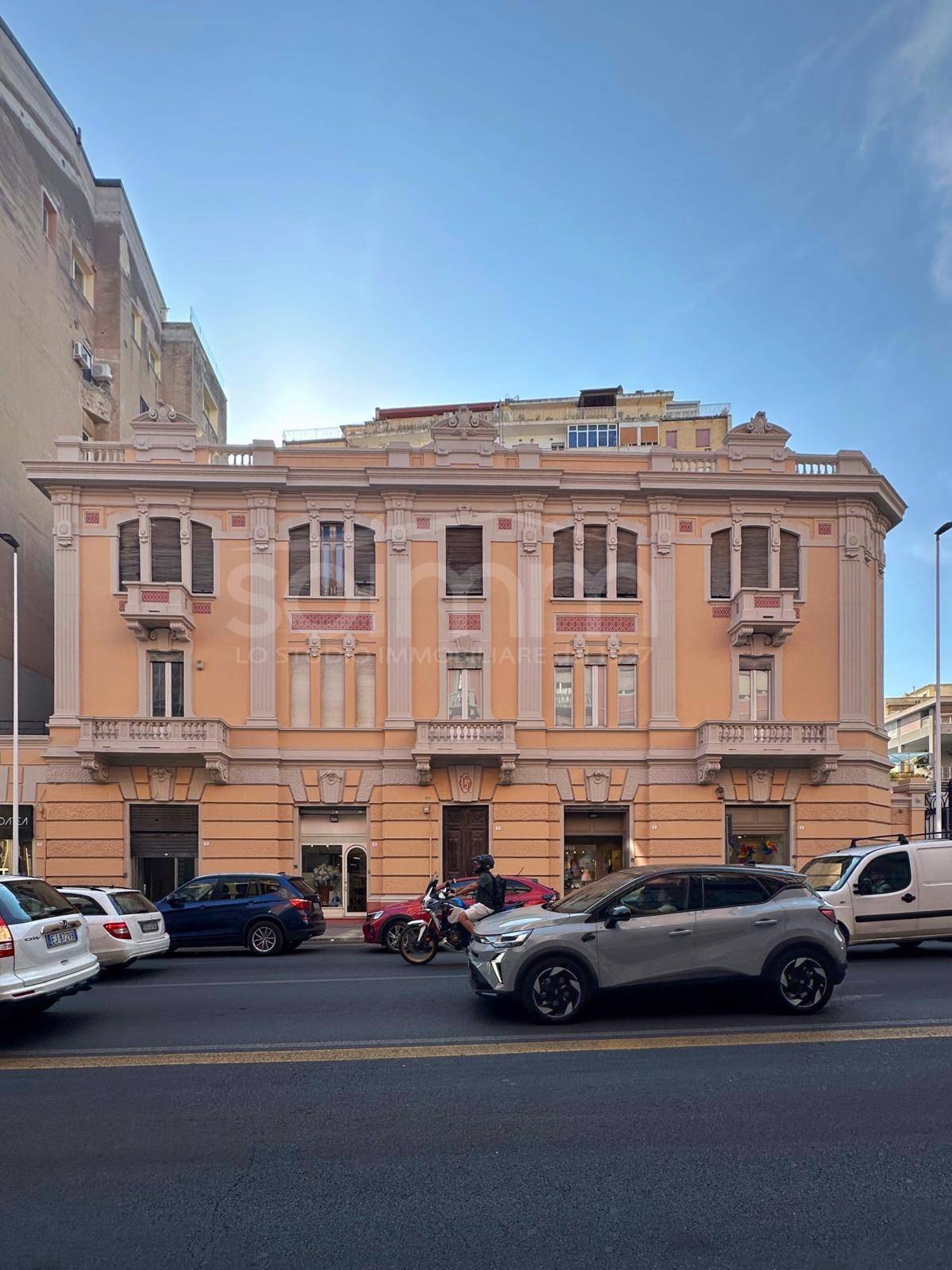 Locale commerciale in vendita a Cagliari
