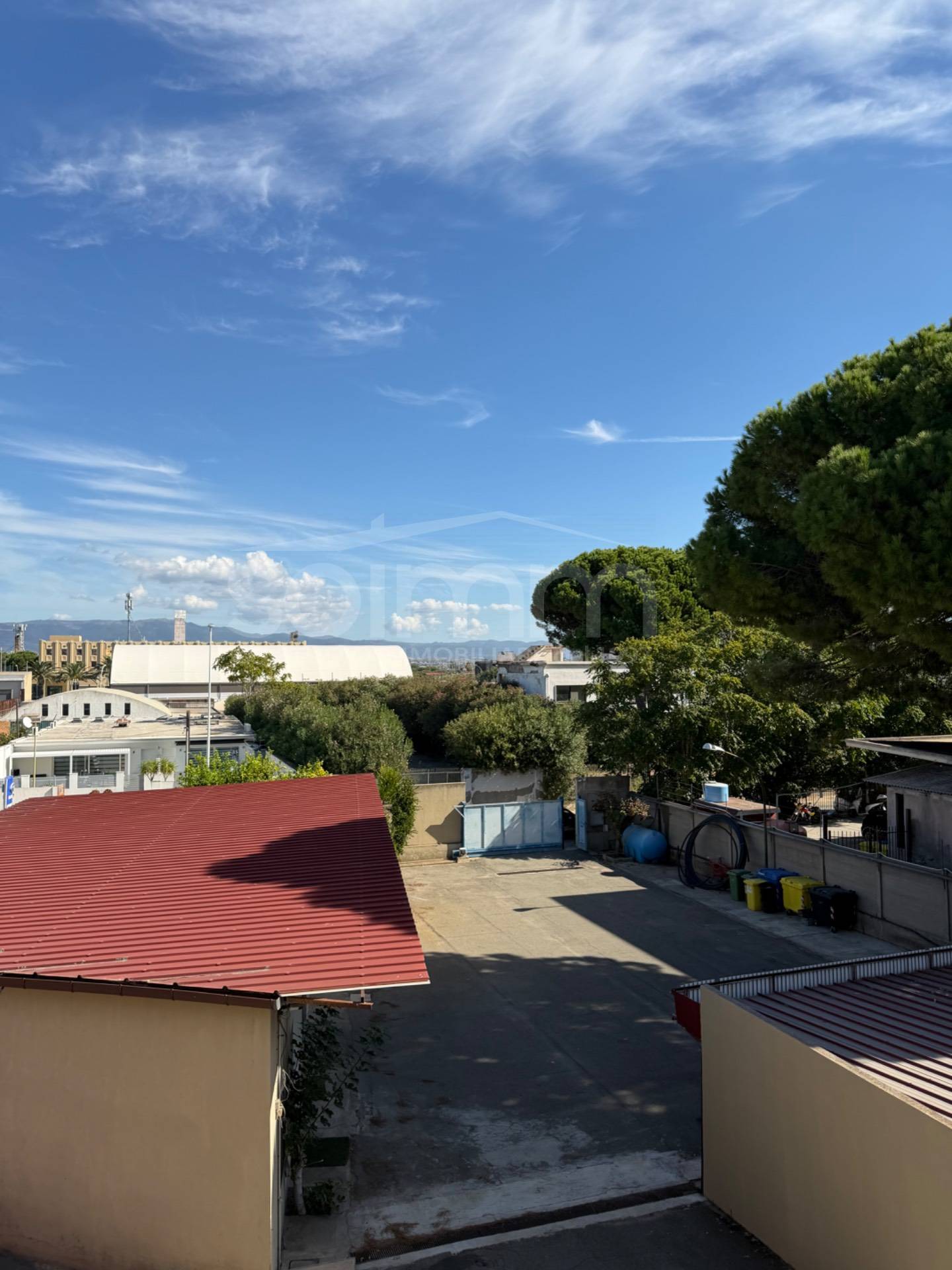 Locale commerciale in vendita a Cagliari