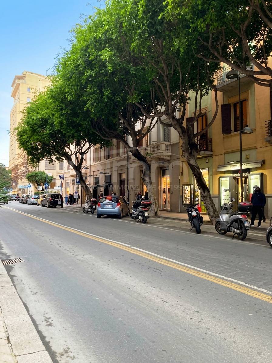 Locale commerciale in affitto a Cagliari