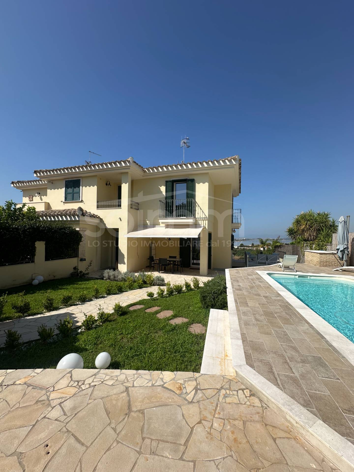 Villa Caposchiera in vendita a Quartu Sant'Elena