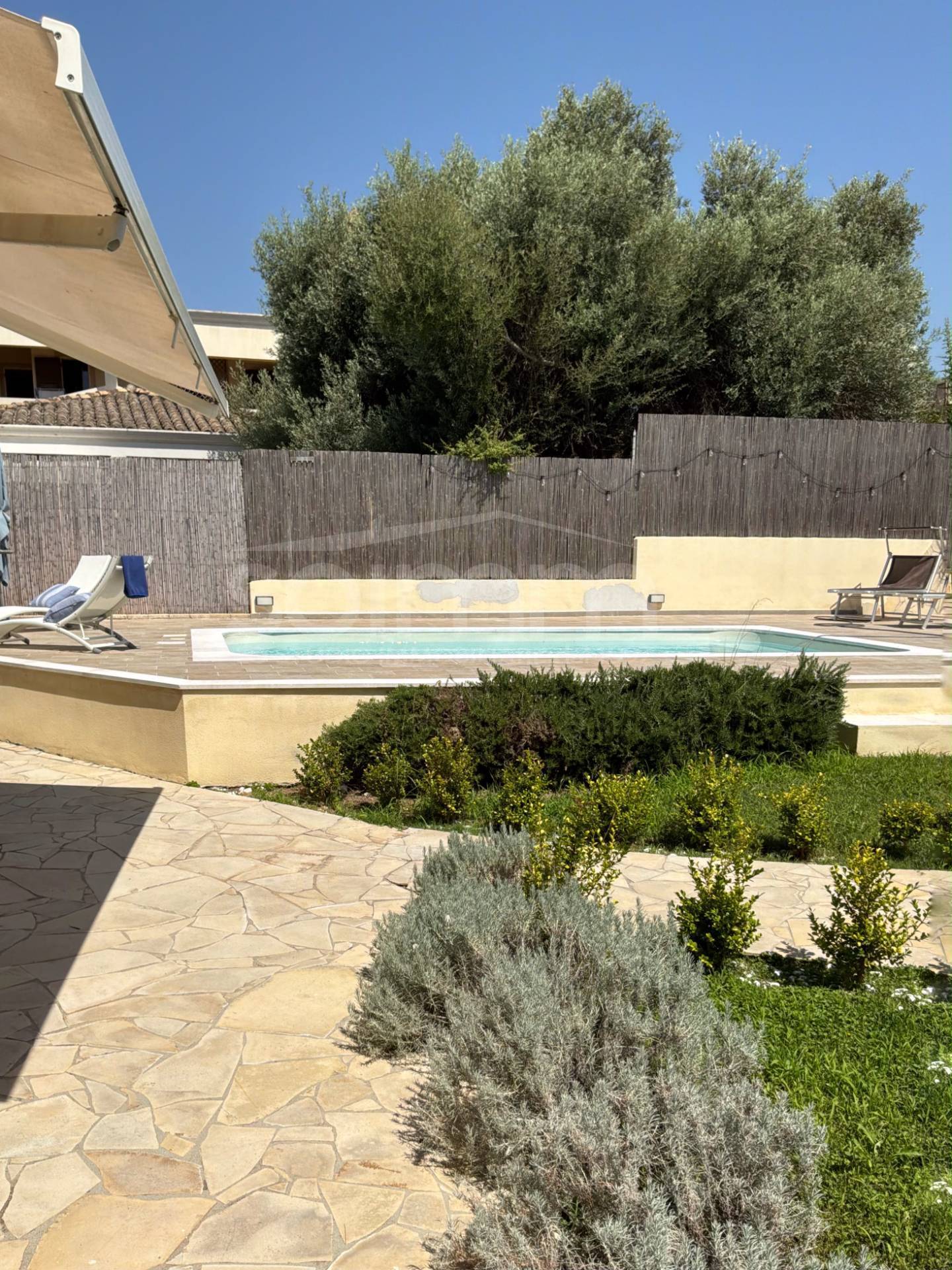 Villa Caposchiera in vendita a Quartu Sant'Elena