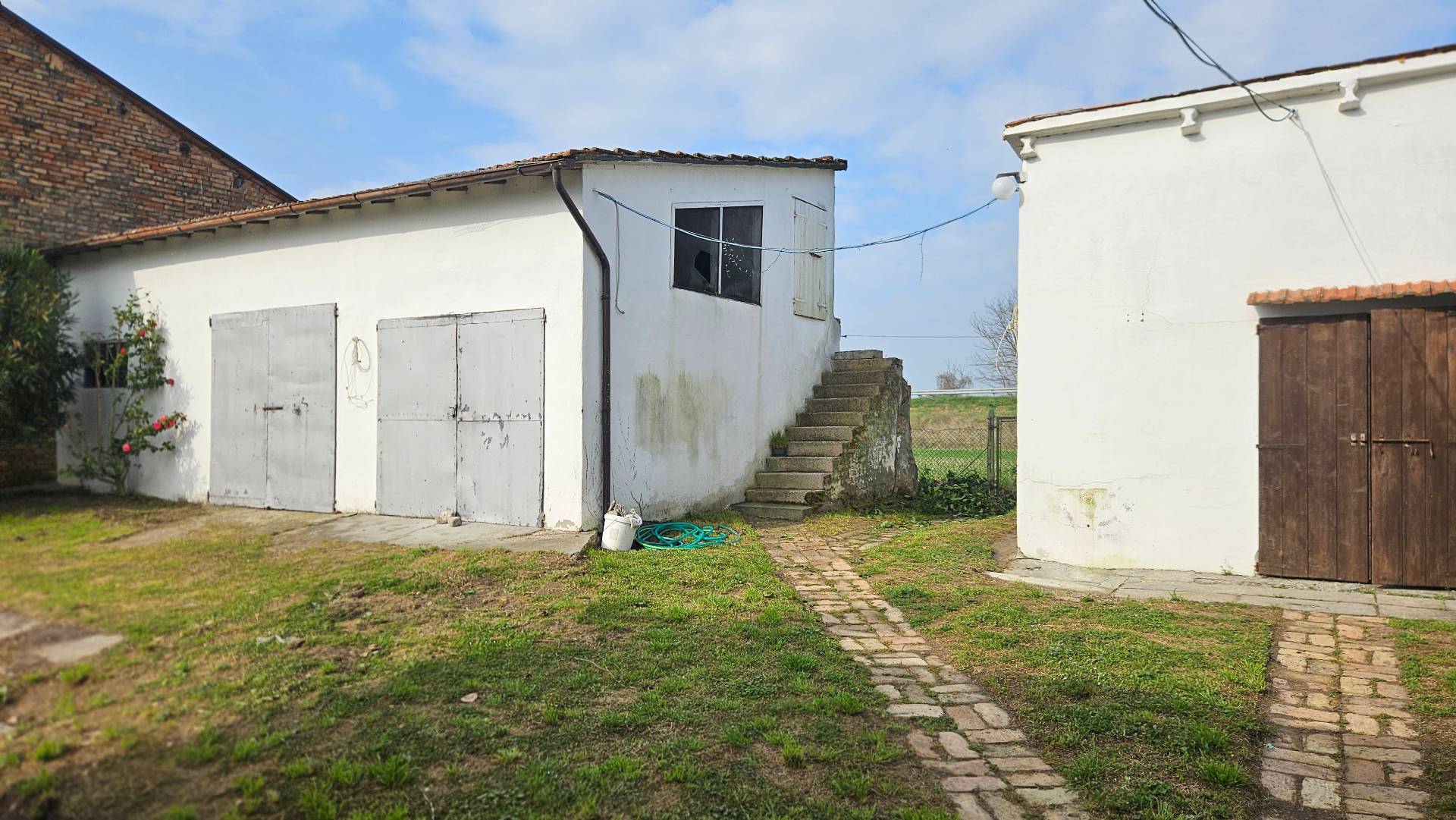 Casa indipendente in vendita a Ravenna, Savarna